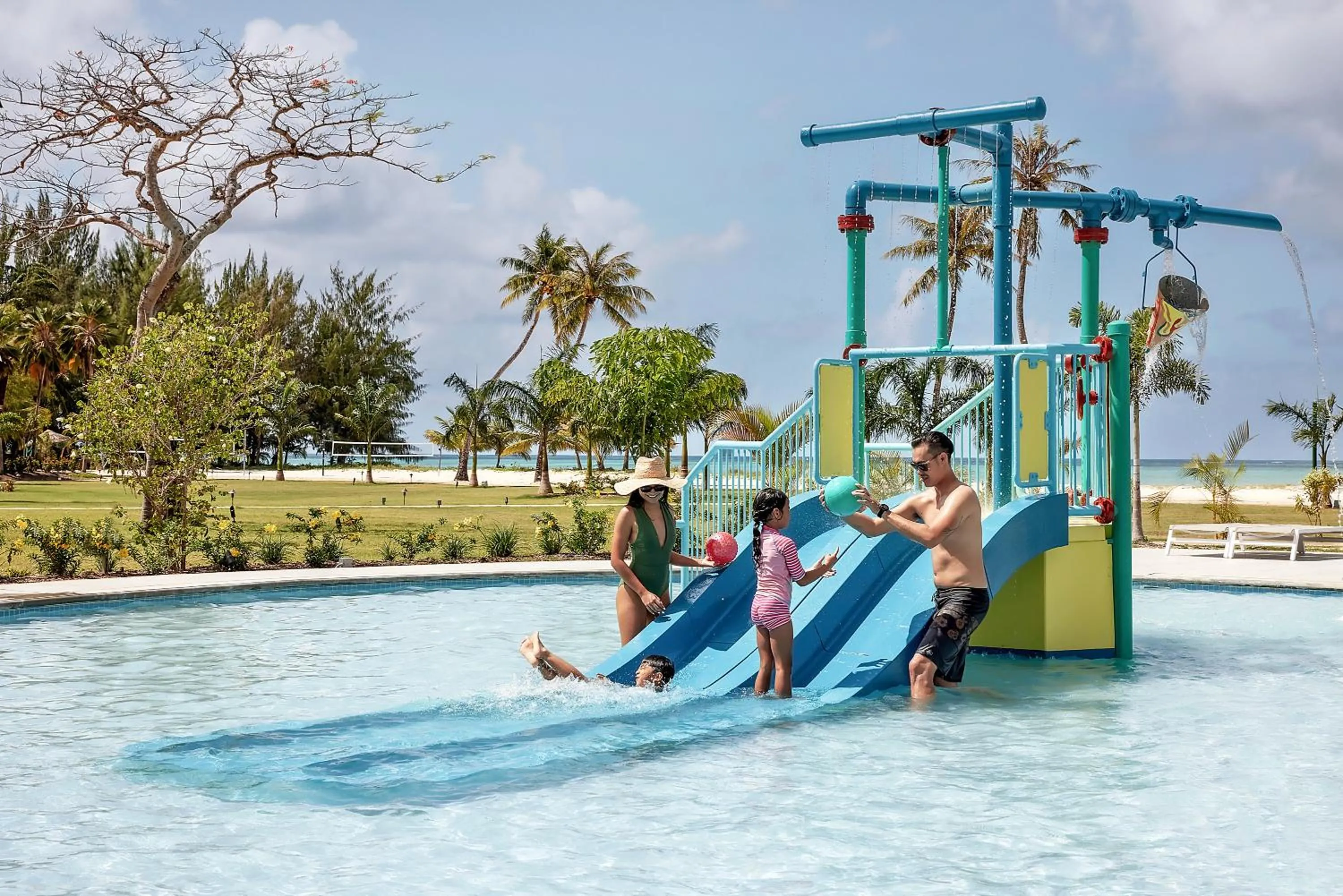 Fitness centre/facilities in Crowne Plaza Resort Saipan