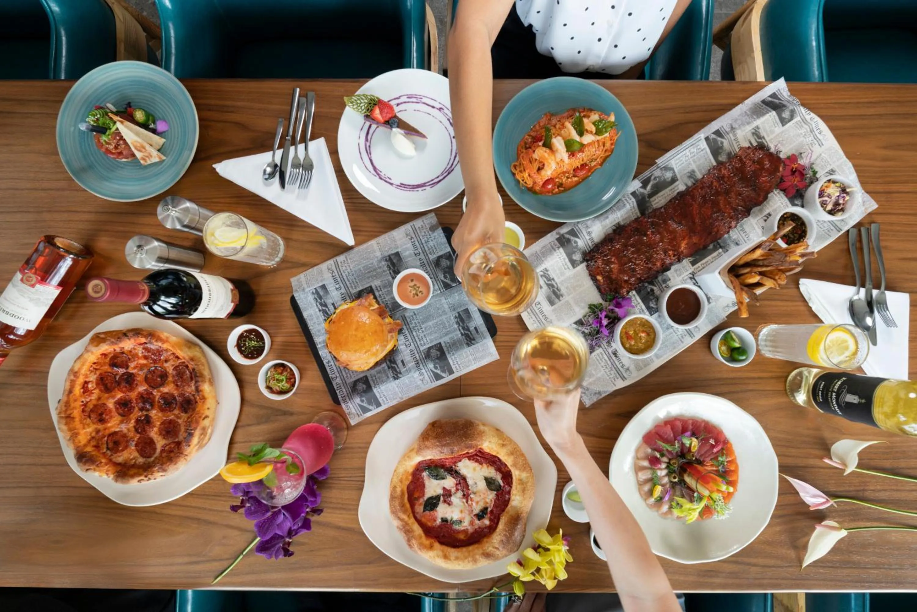 Restaurant/places to eat in Crowne Plaza Resort Saipan