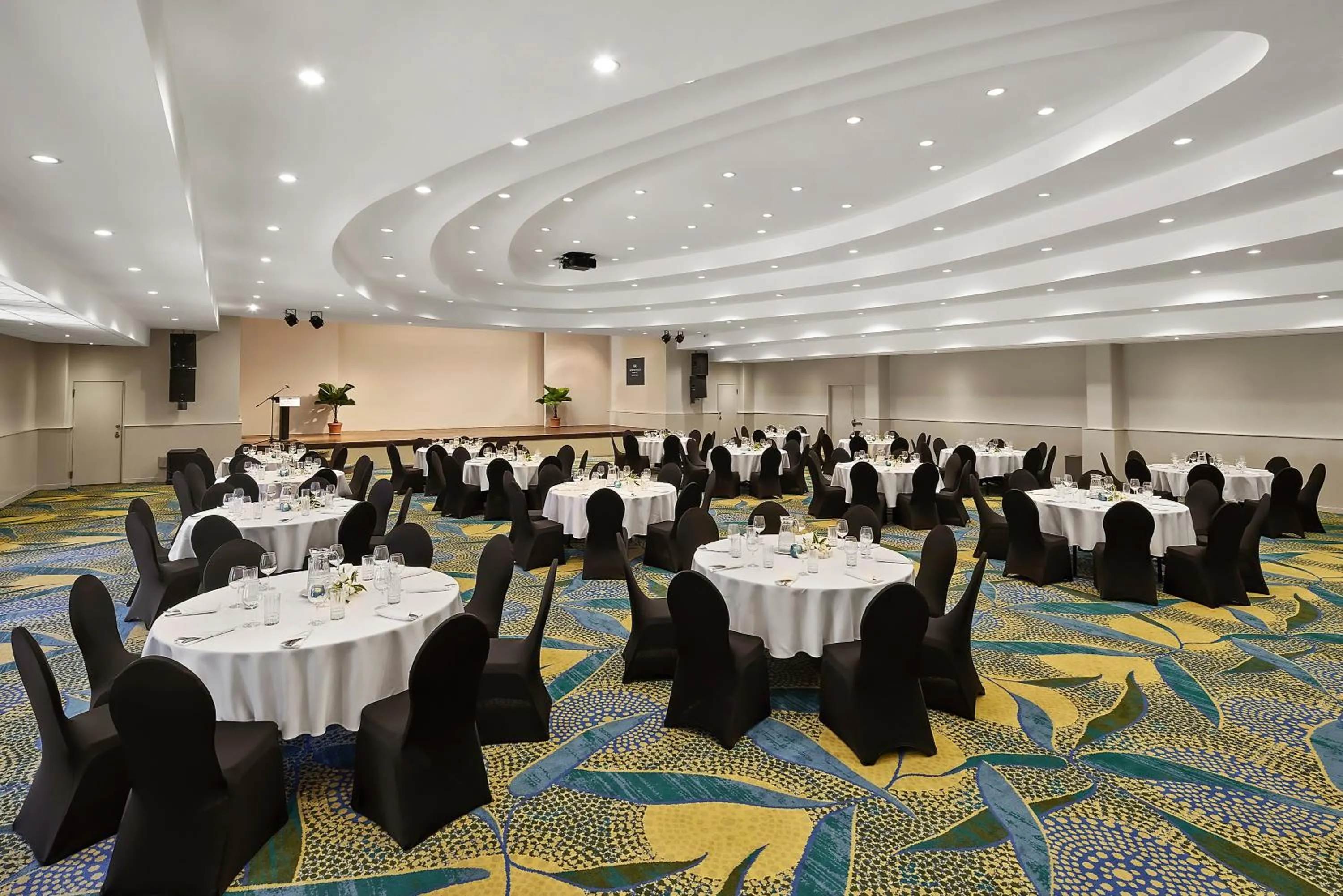 Banquet/Function facilities in Crowne Plaza Resort Saipan
