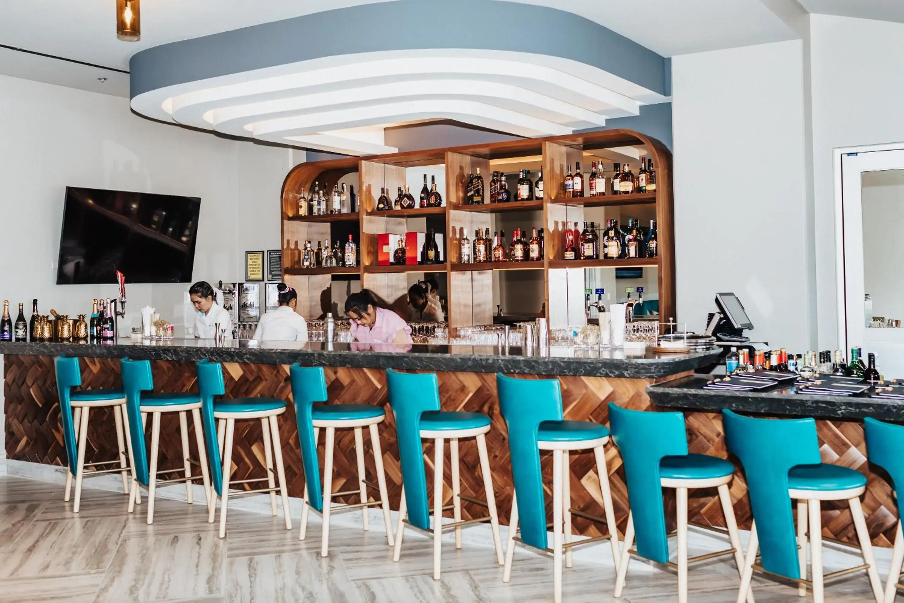 Lounge or bar in Crowne Plaza Resort Saipan Lounge or bar in Crowne Plaza Resort Saipan