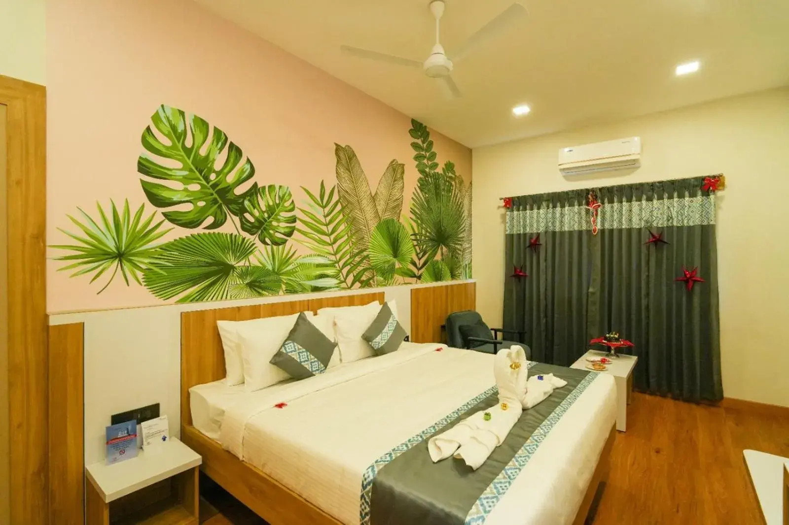 Bedroom, Bed in MGM Vailankanni Bedroom, Bed in MGM Vailankanni