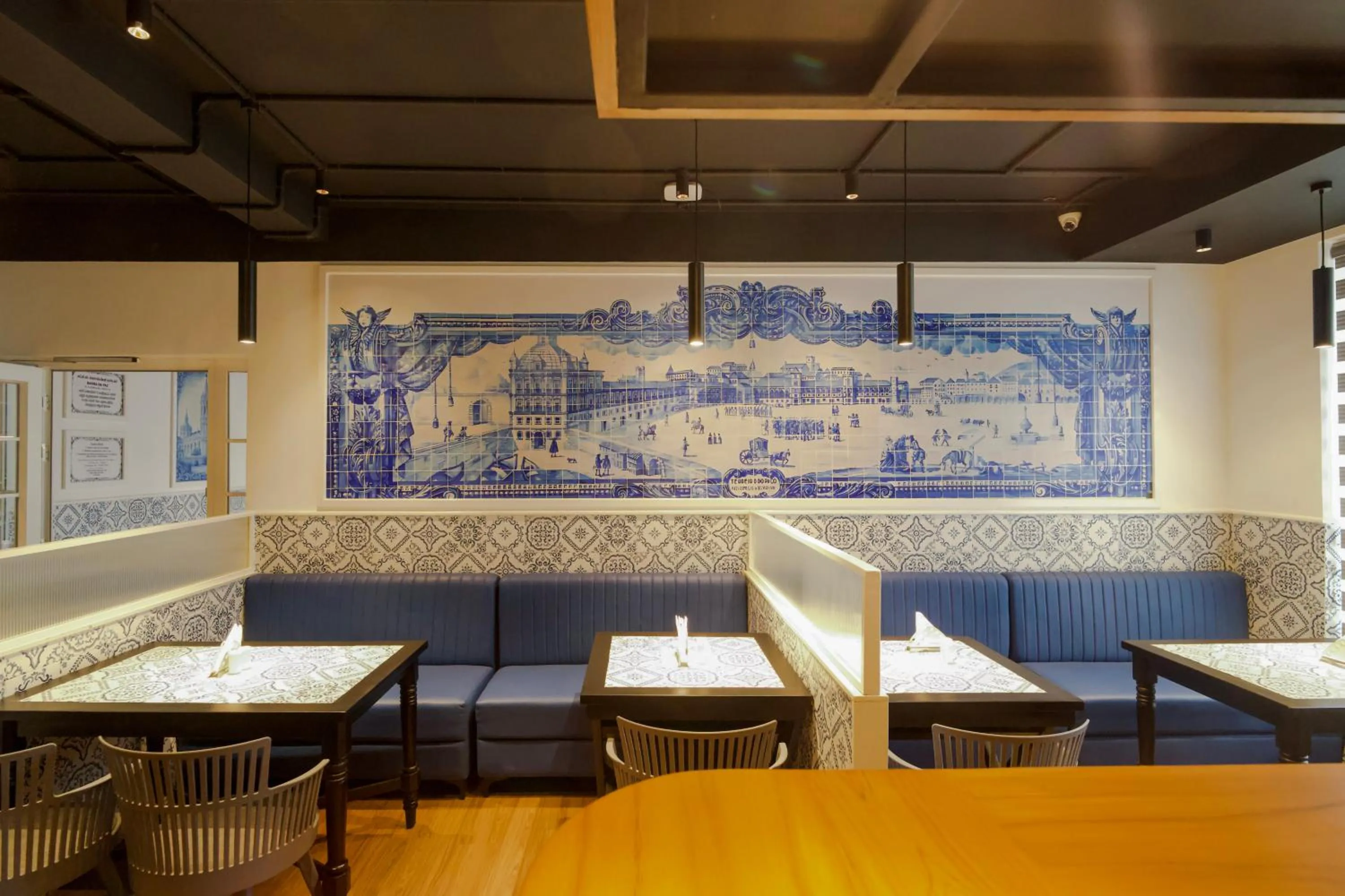 Lounge or bar in MGM Vailankanni