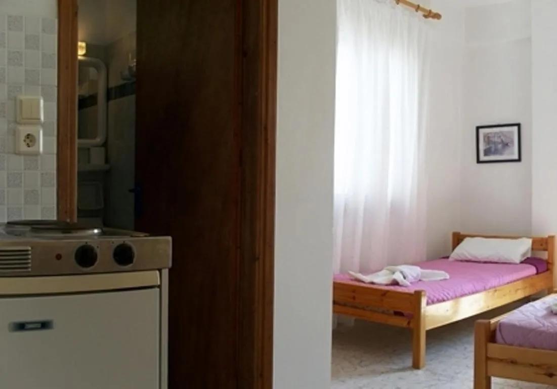 Kitchen or kitchenette, Bed in Magic View