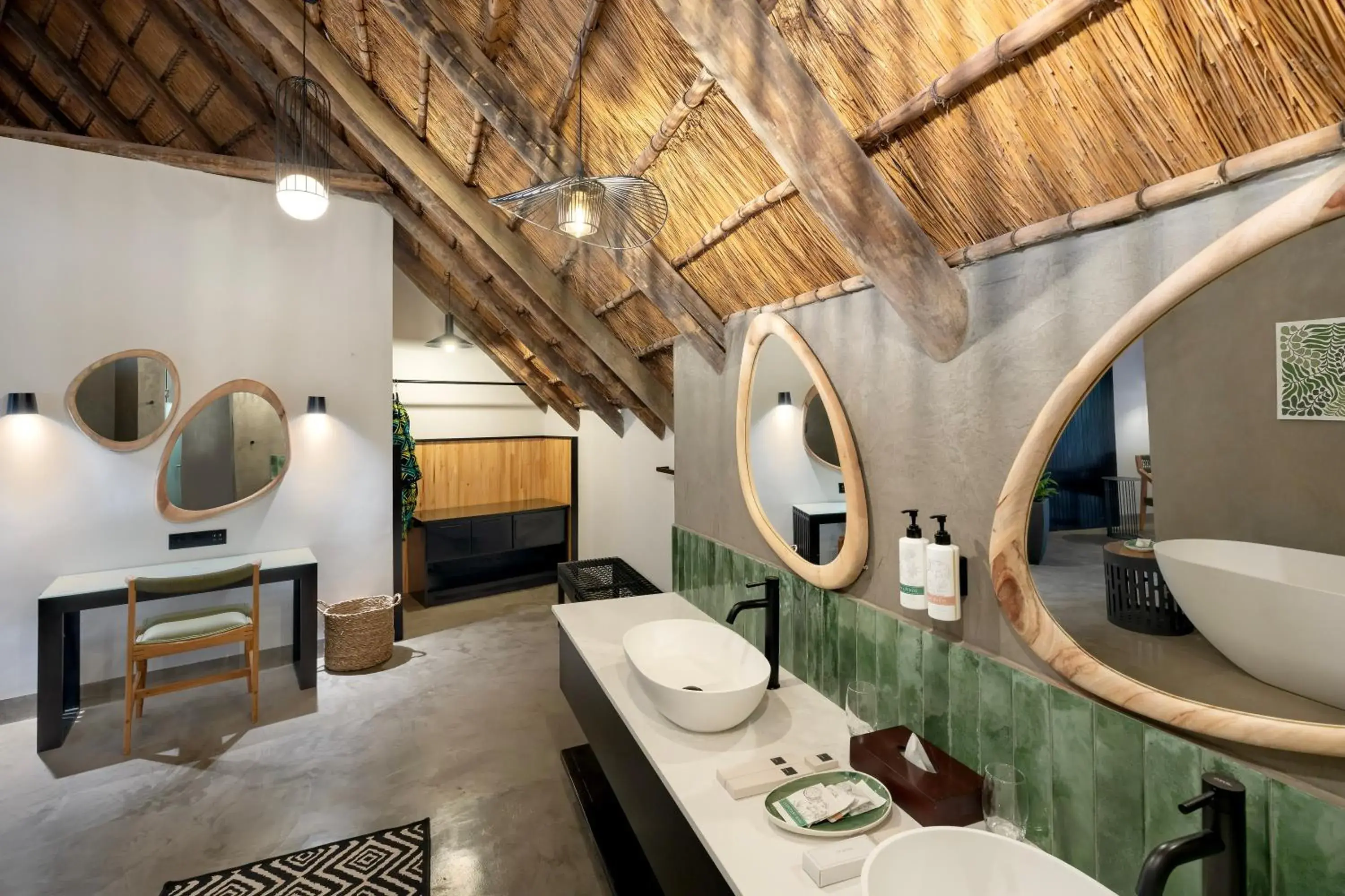 Bathroom in The David Livingstone Safari Lodge & Spa Bathroom in The David Livingstone Safari Lodge & Spa