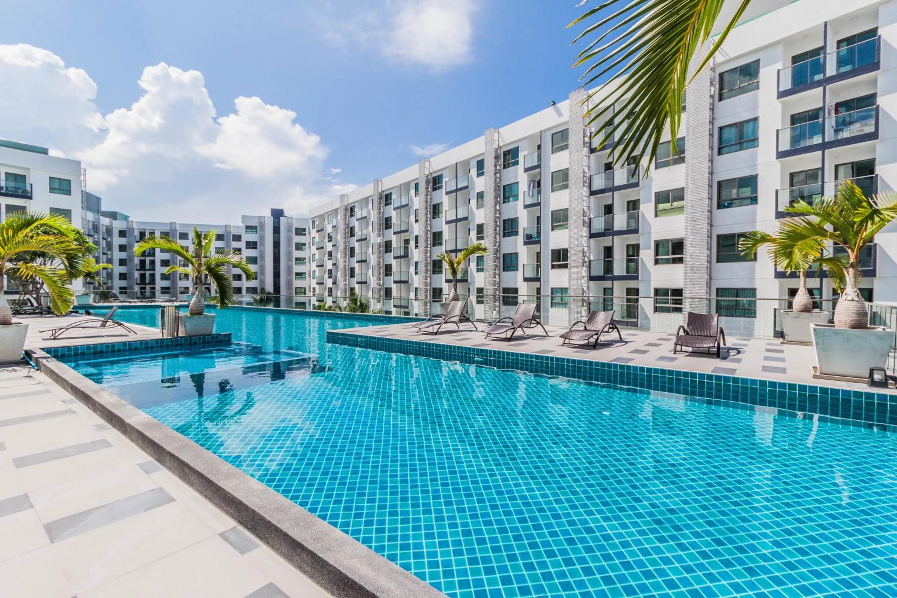 Arcadia Beach Resort By PSR