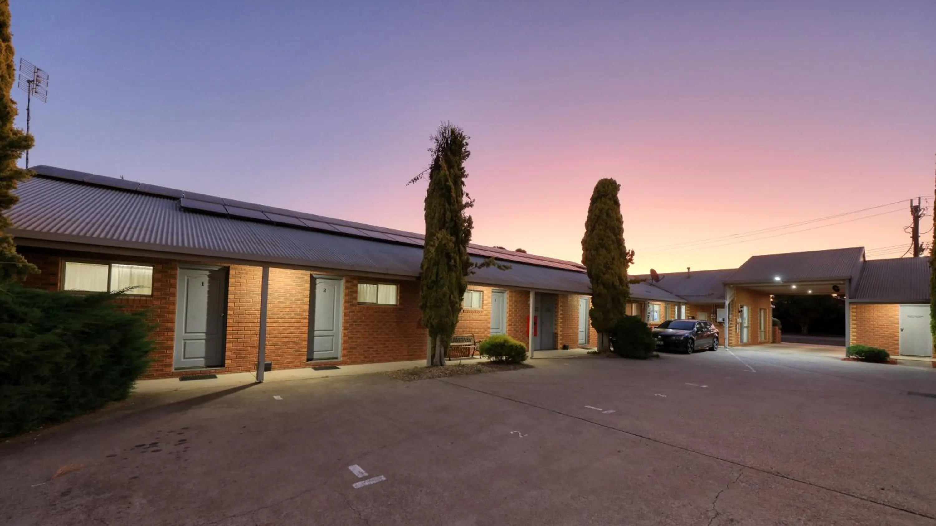 Property building in Glider City Motel Benalla