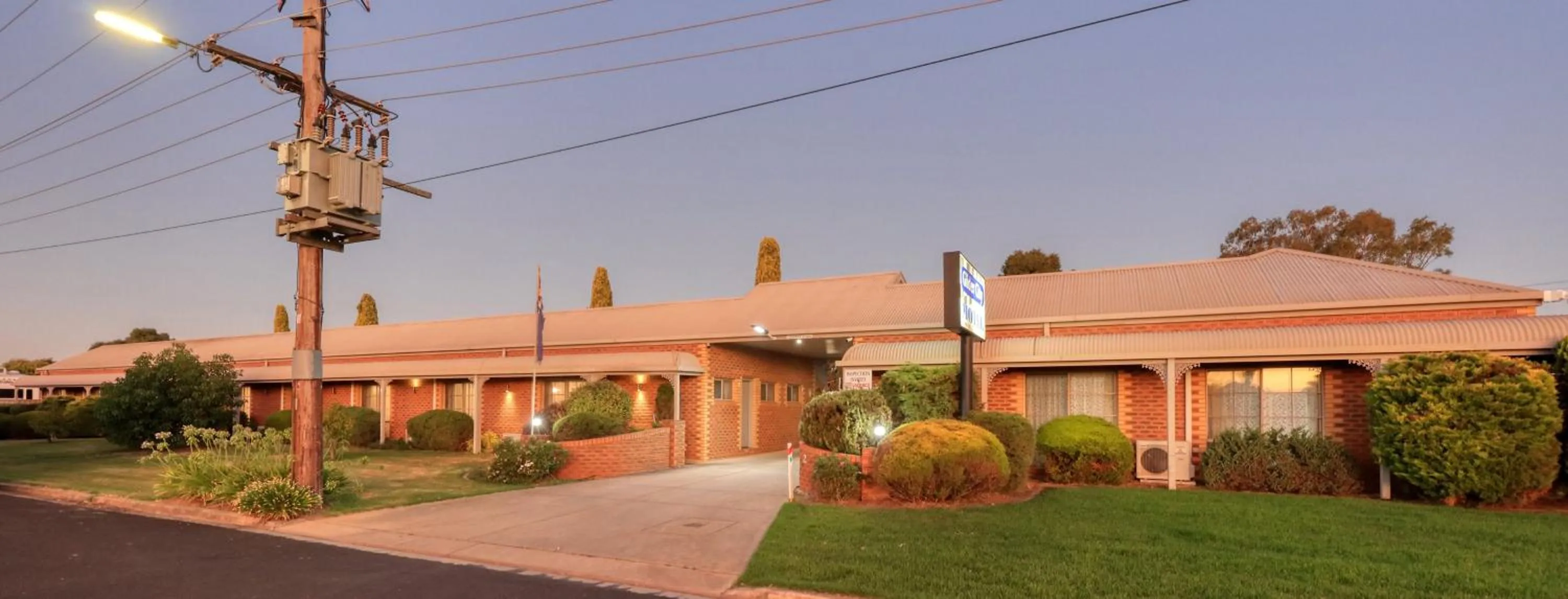 Property building in Glider City Motel Benalla