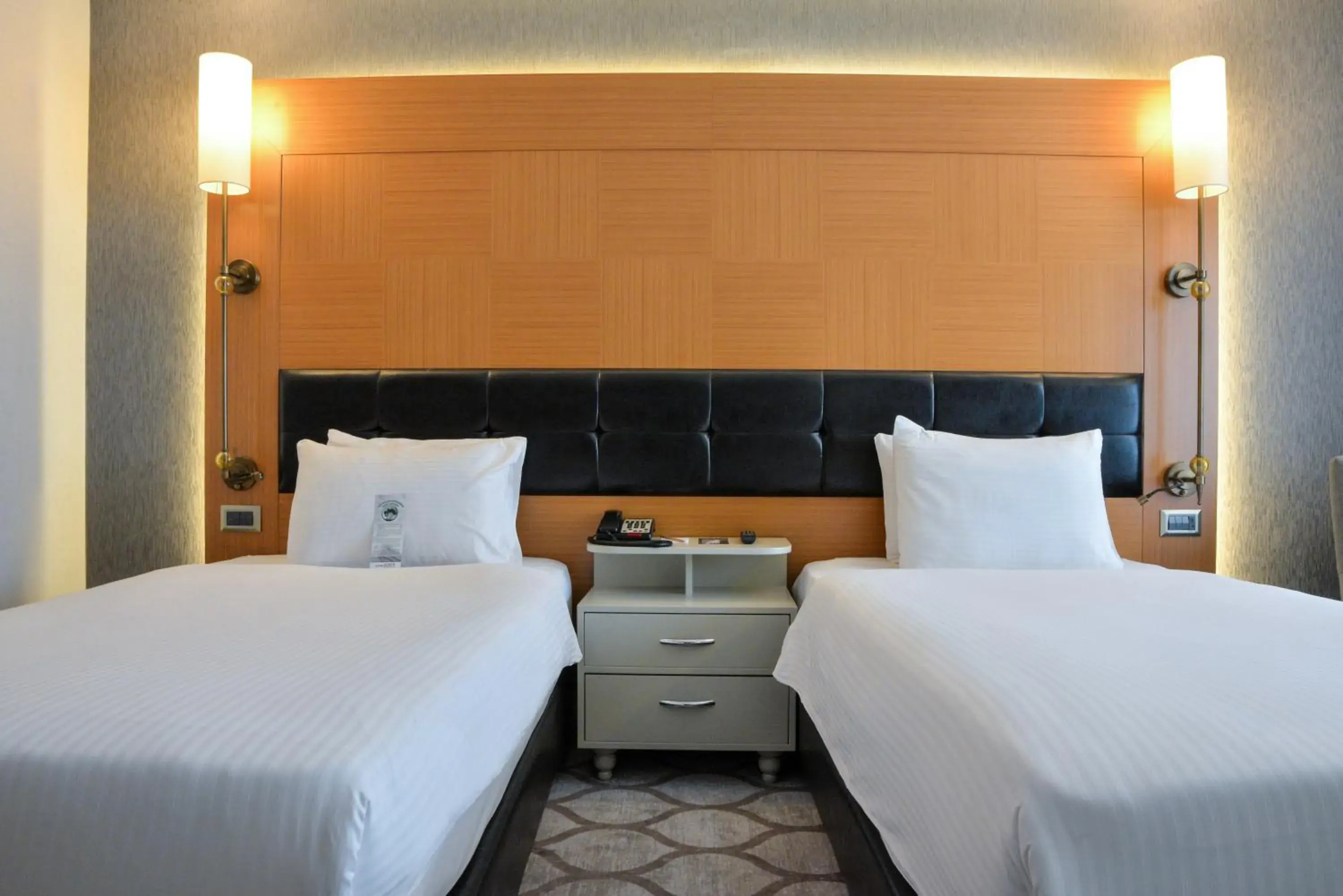 Standard Twin Room in Istanbul Gonen Hotel Standard Twin Room in Istanbul Gonen Hotel