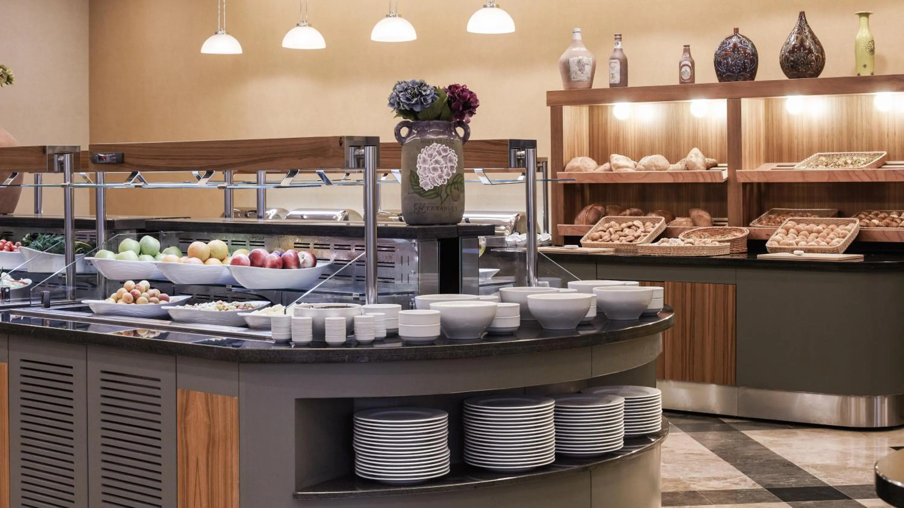 Buffet breakfast in Istanbul Gonen Hotel