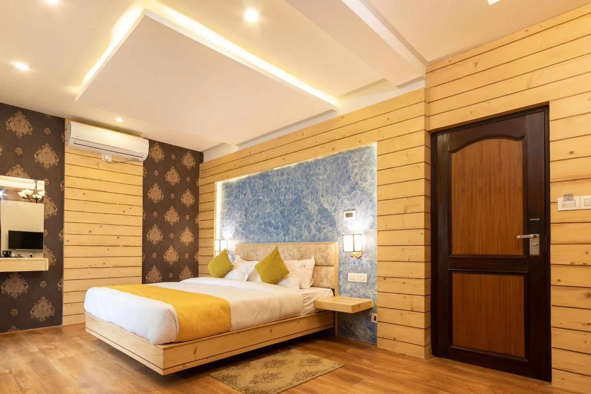 Bedroom, Bed in Fresco Retreat