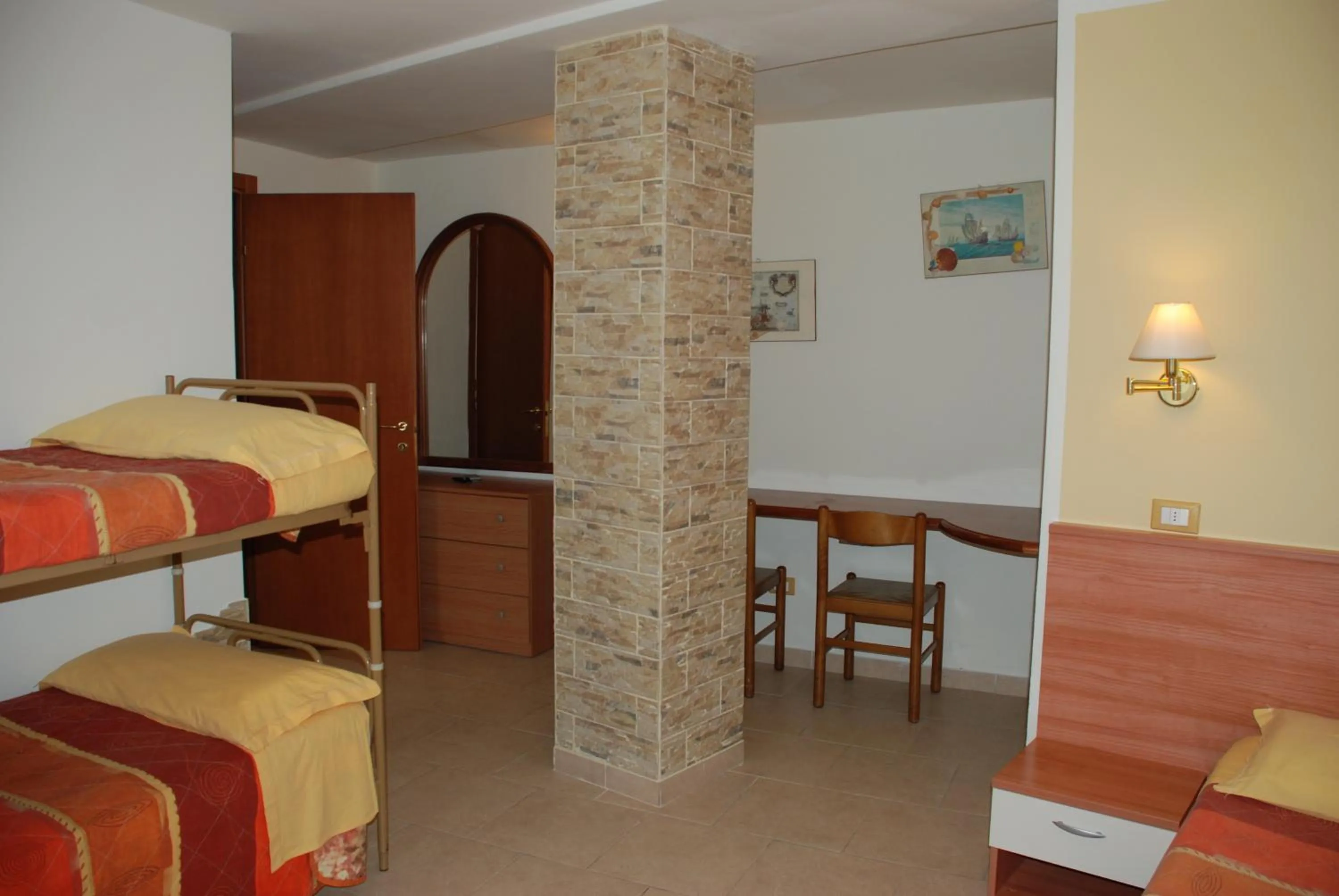 bunk bed, Bed in Residence La Villetta