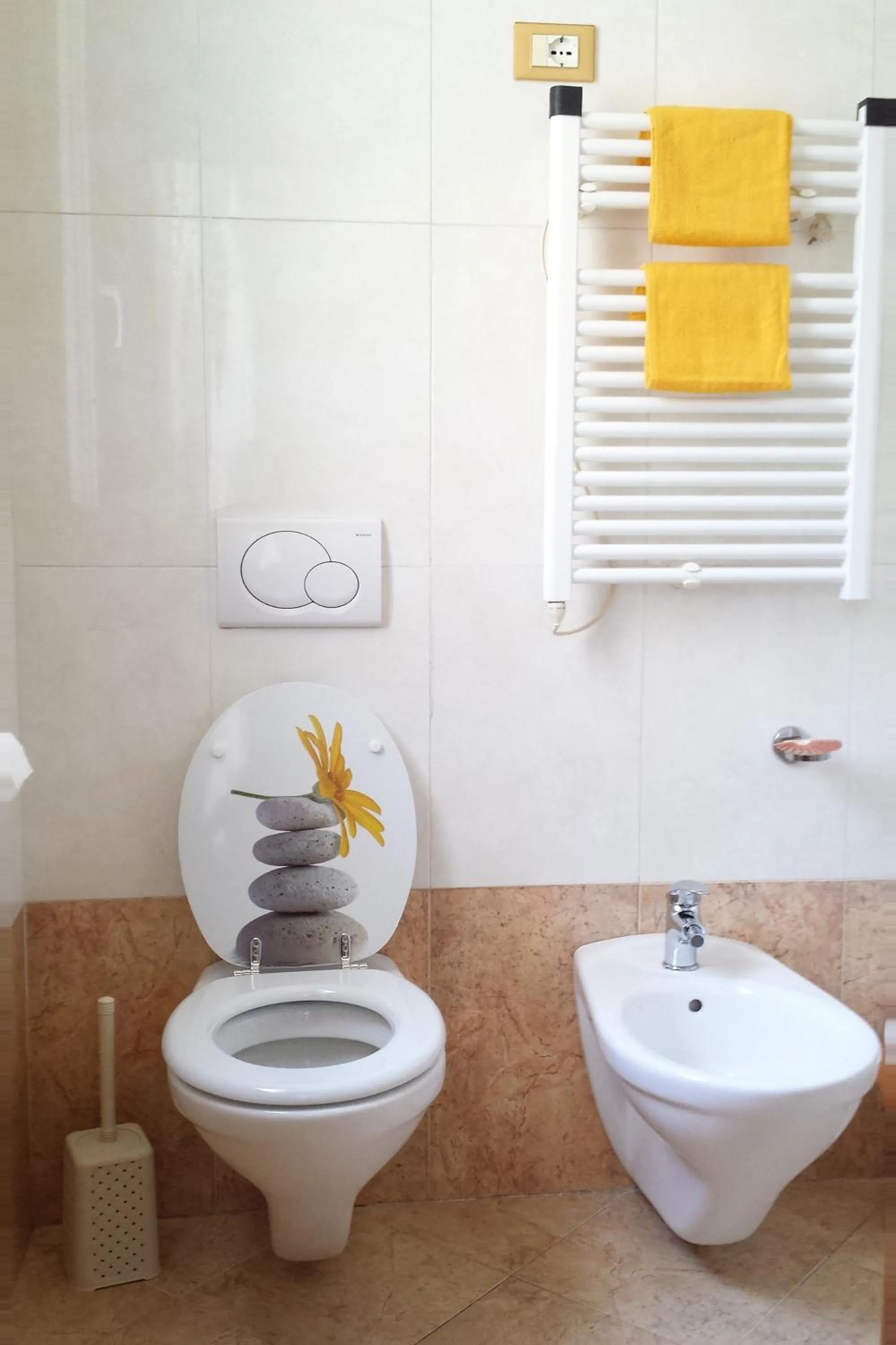 Toilet in Residence La Villetta