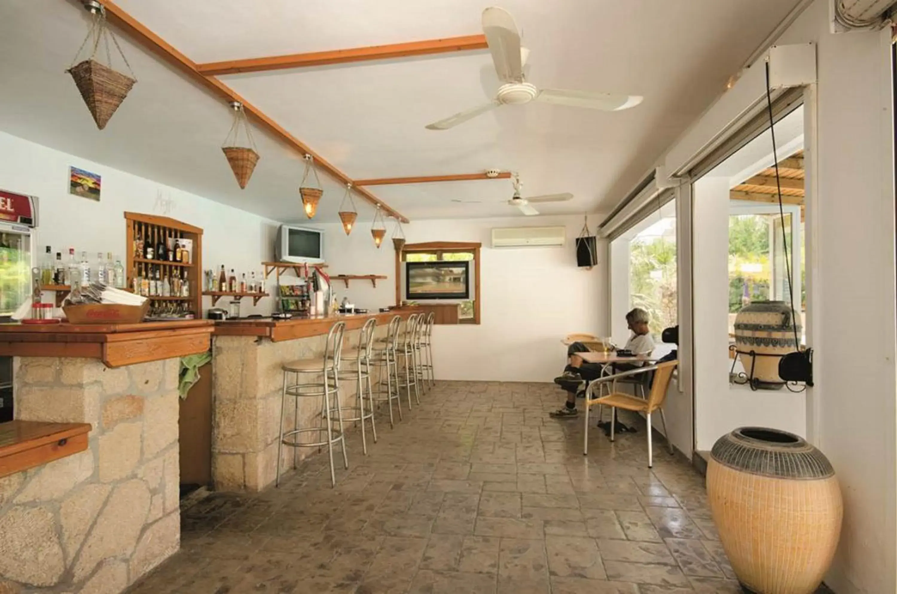 Breakfast in Coliseum Studios & Apartments Breakfast in Coliseum Studios & Apartments