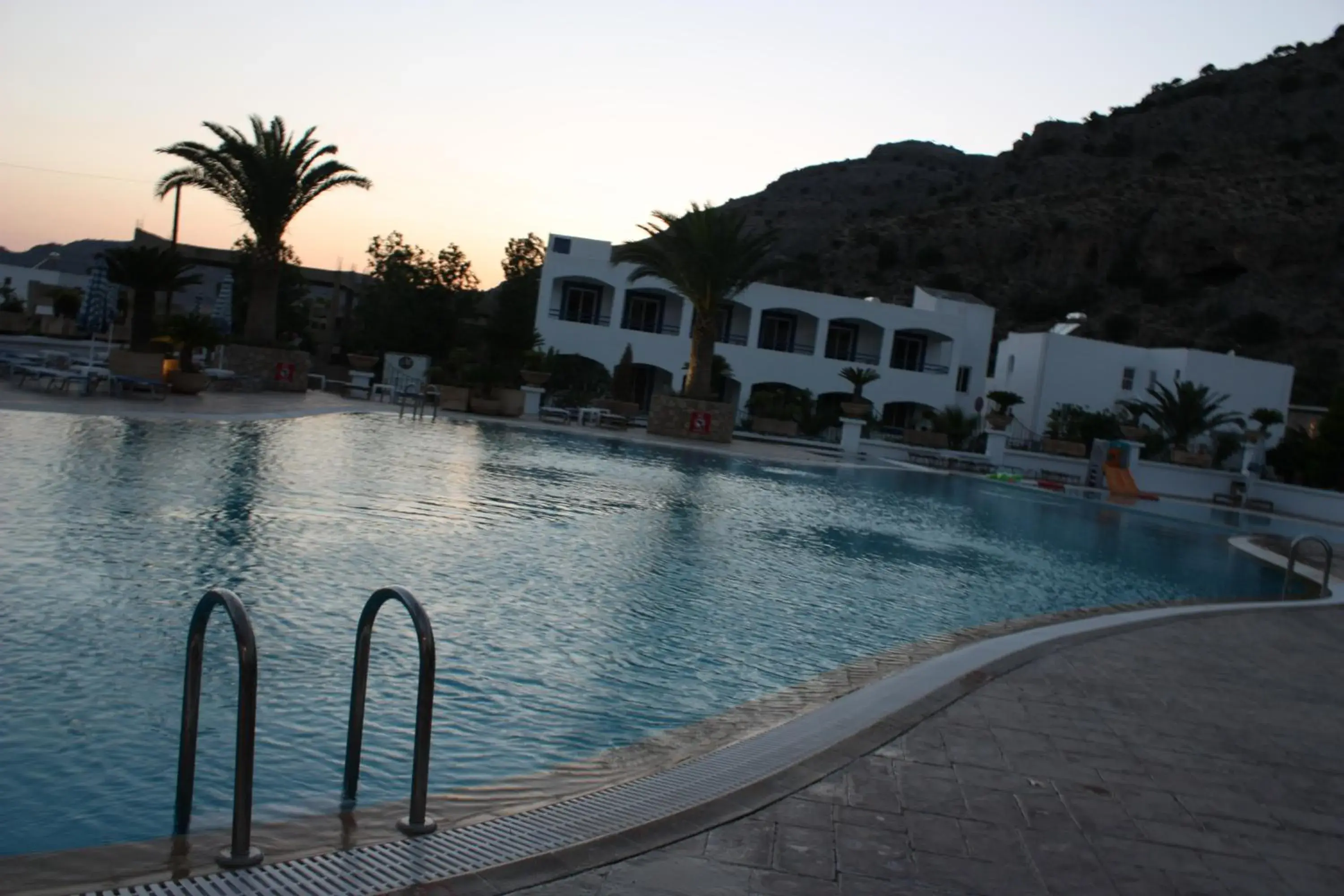 Swimming pool in Coliseum Studios & Apartments Swimming pool in Coliseum Studios & Apartments