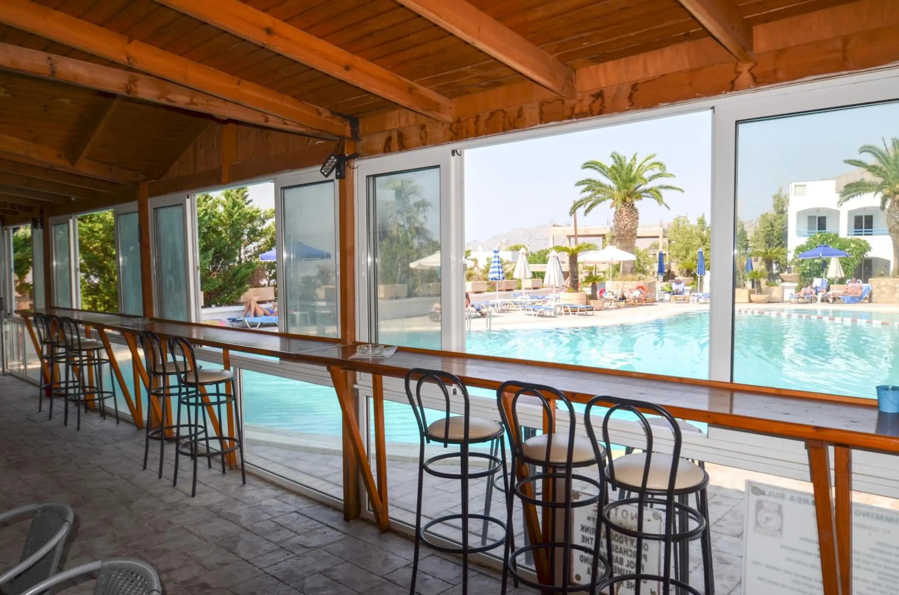 Lounge or bar in Coliseum Studios & Apartments Lounge or bar in Coliseum Studios & Apartments