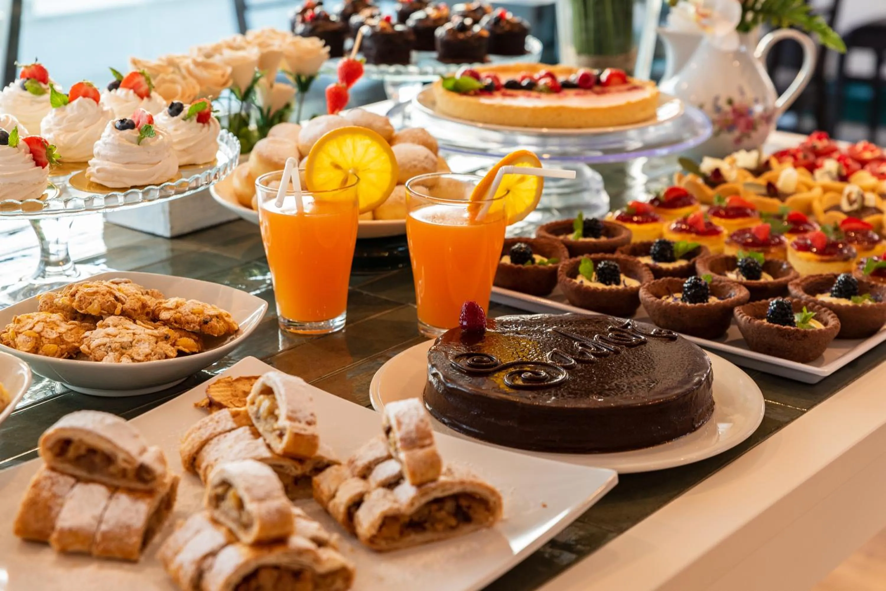 Breakfast in Hotel Augustus