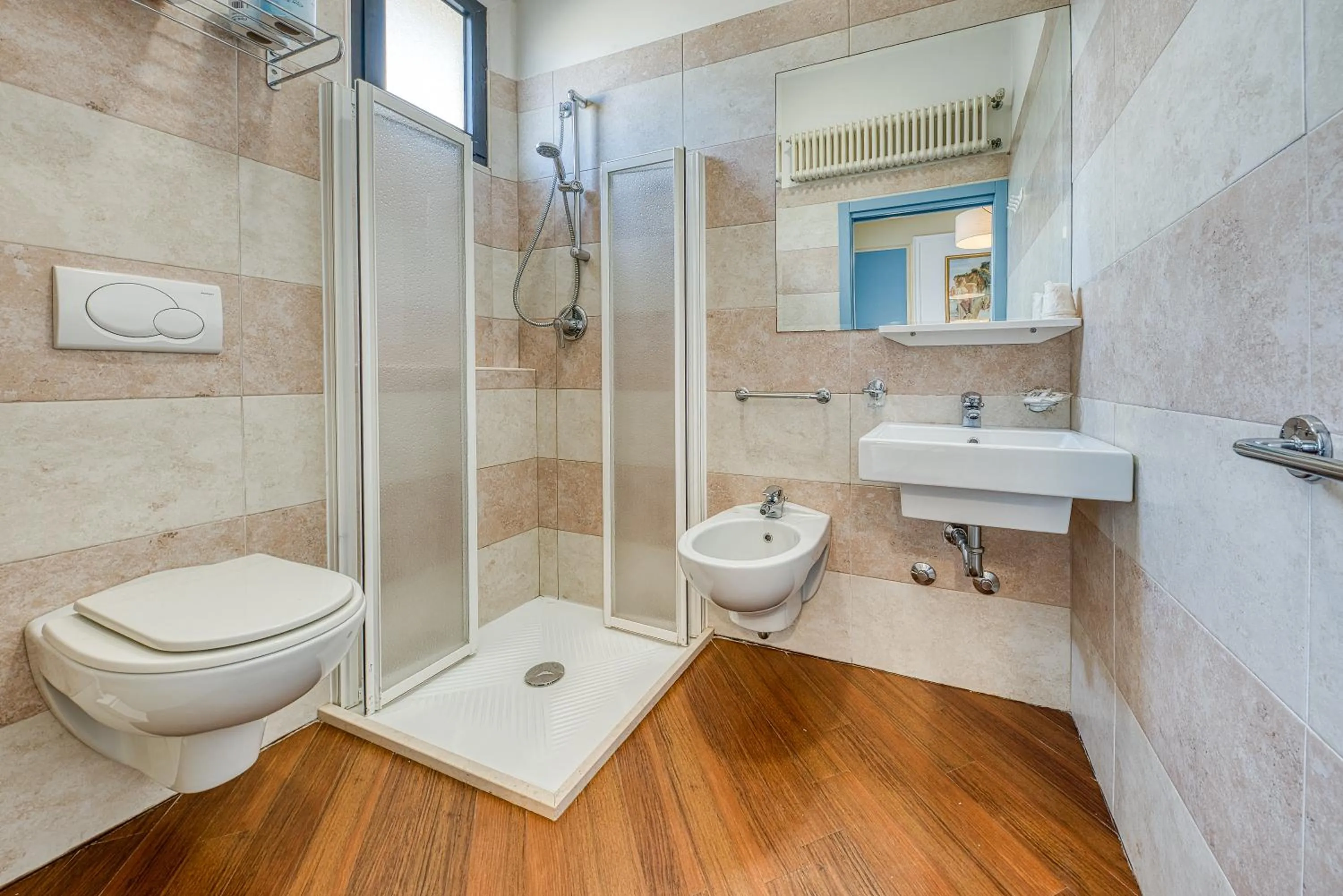 Bathroom in Hotel Augustus