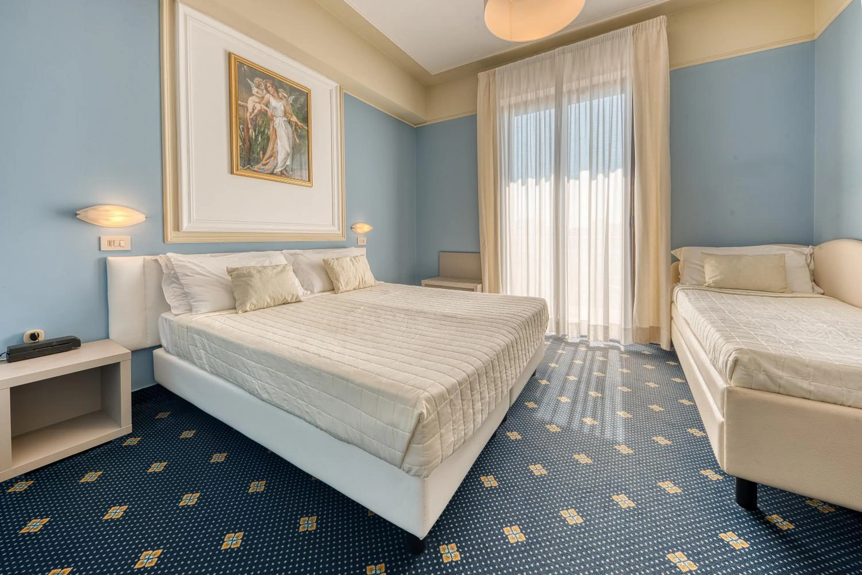 Bedroom, Bed in Hotel Augustus