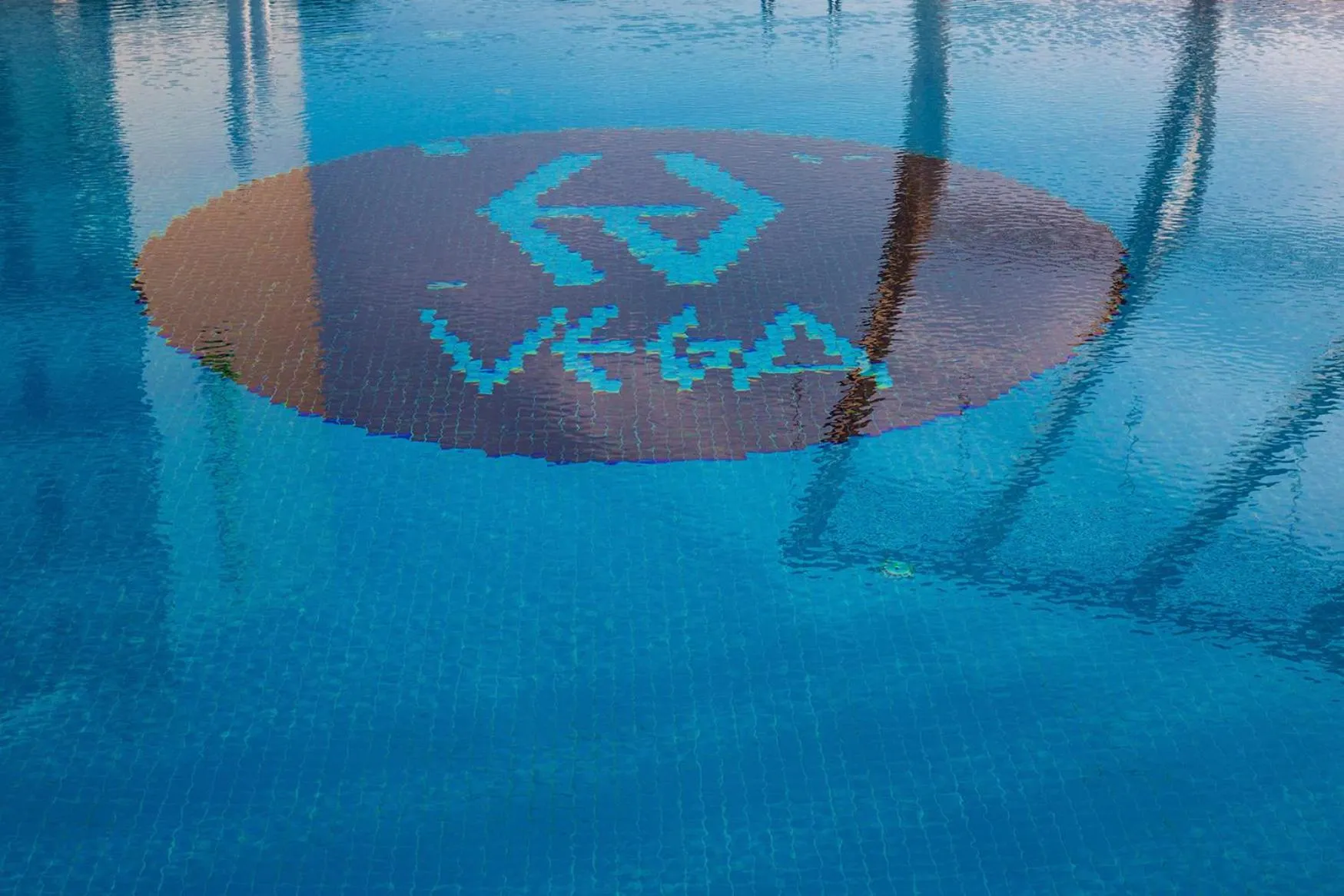 Swimming pool in Vega Hotel
