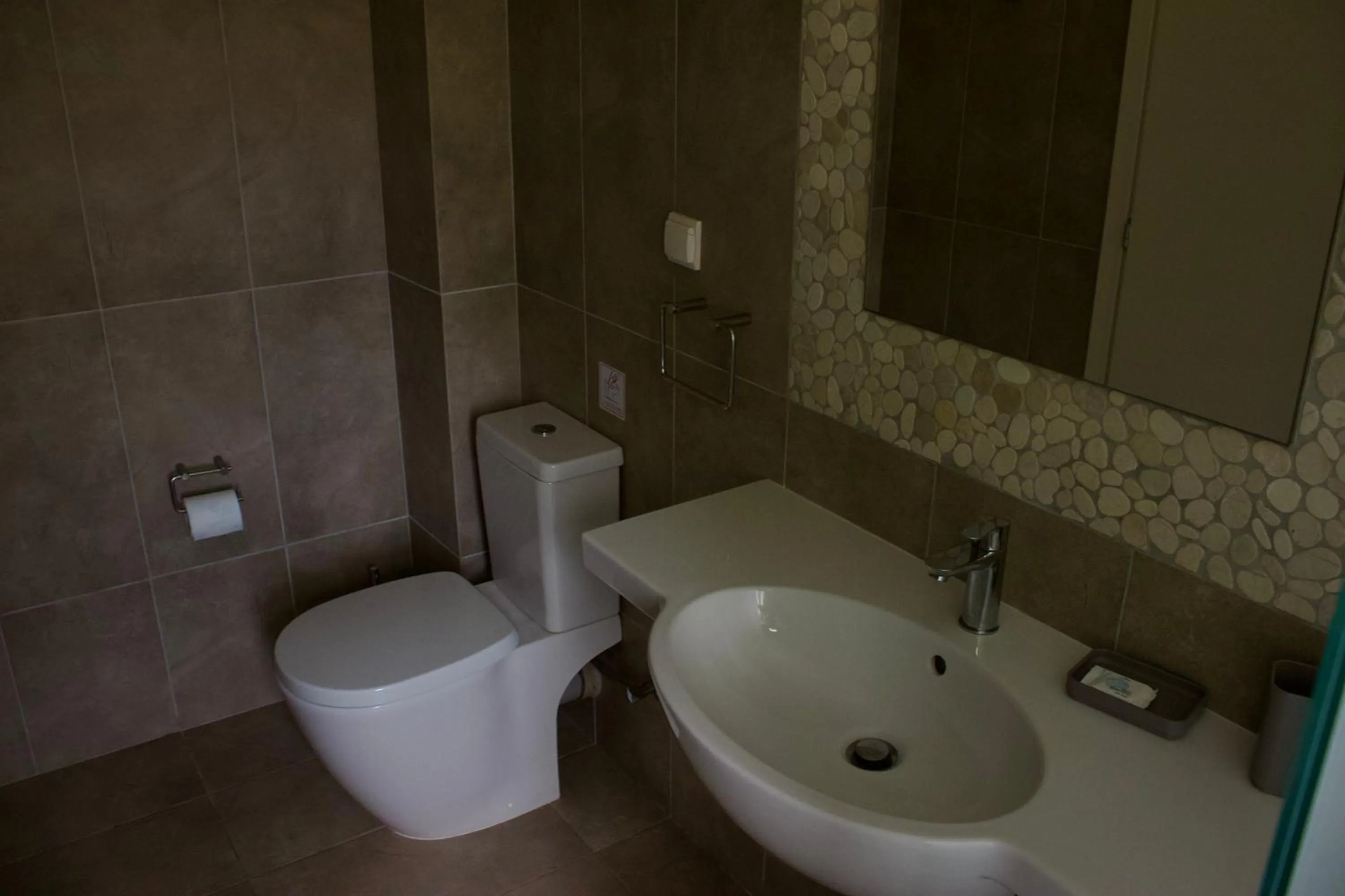 Toilet in Notos Luxury Studios