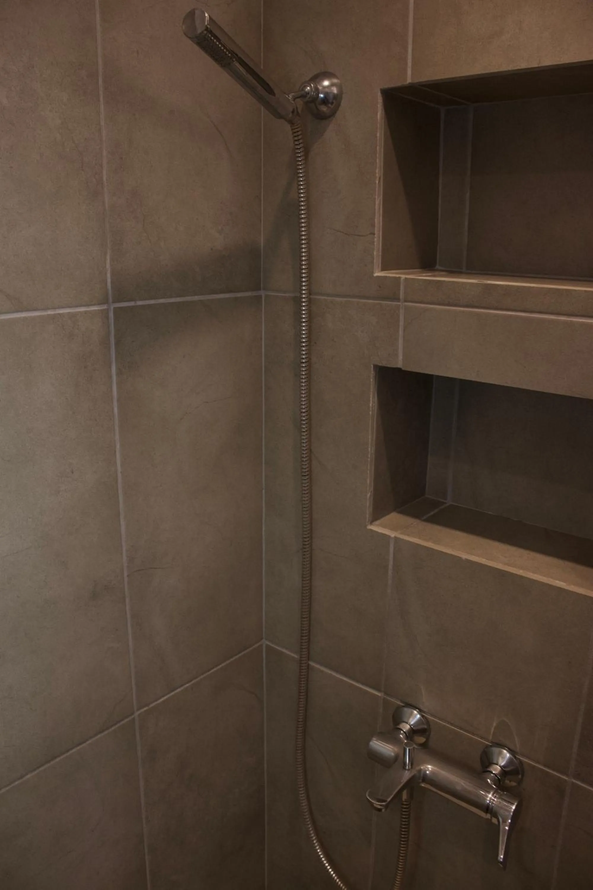 Shower in Notos Luxury Studios