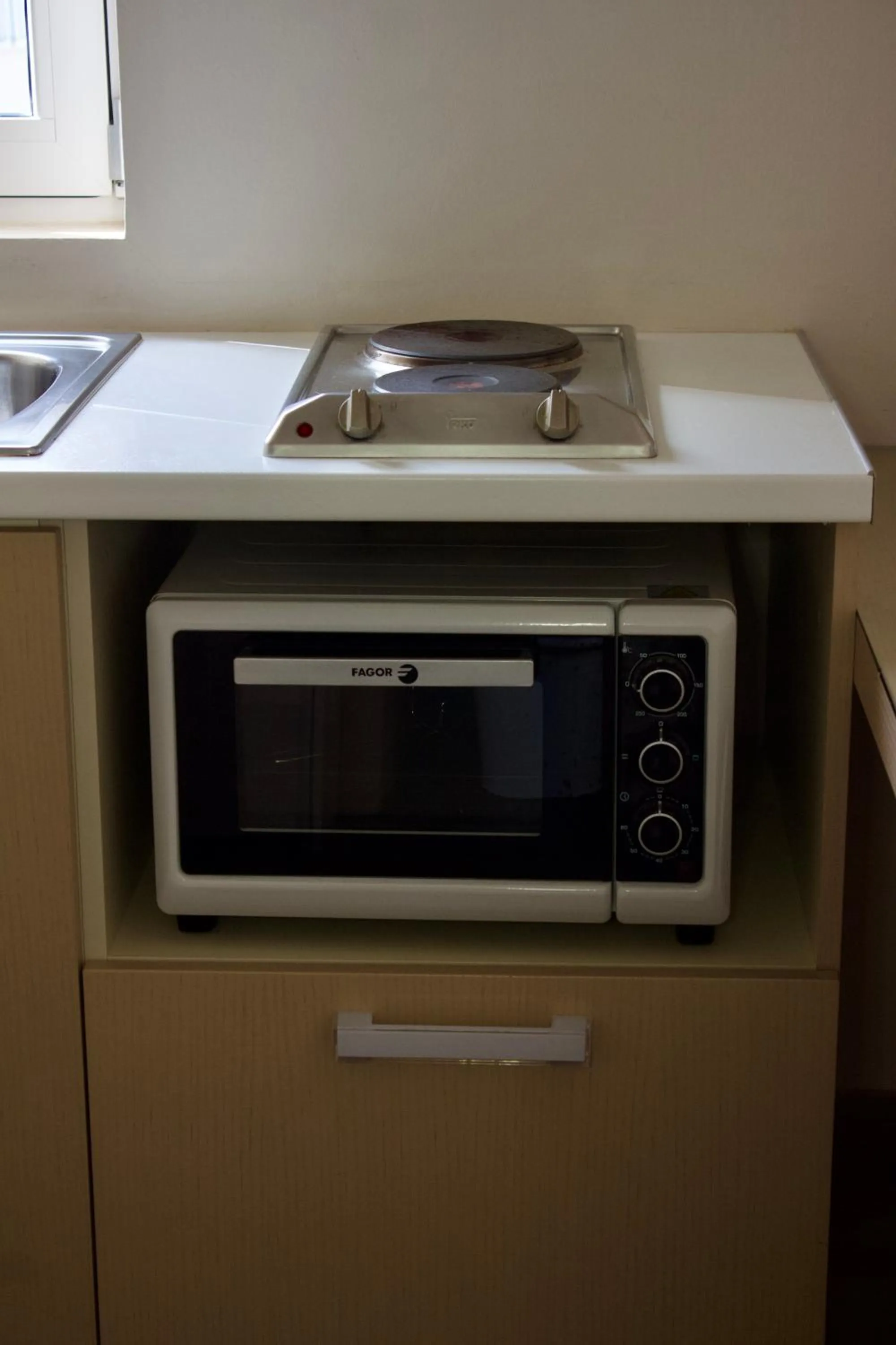 stove in Notos Luxury Studios