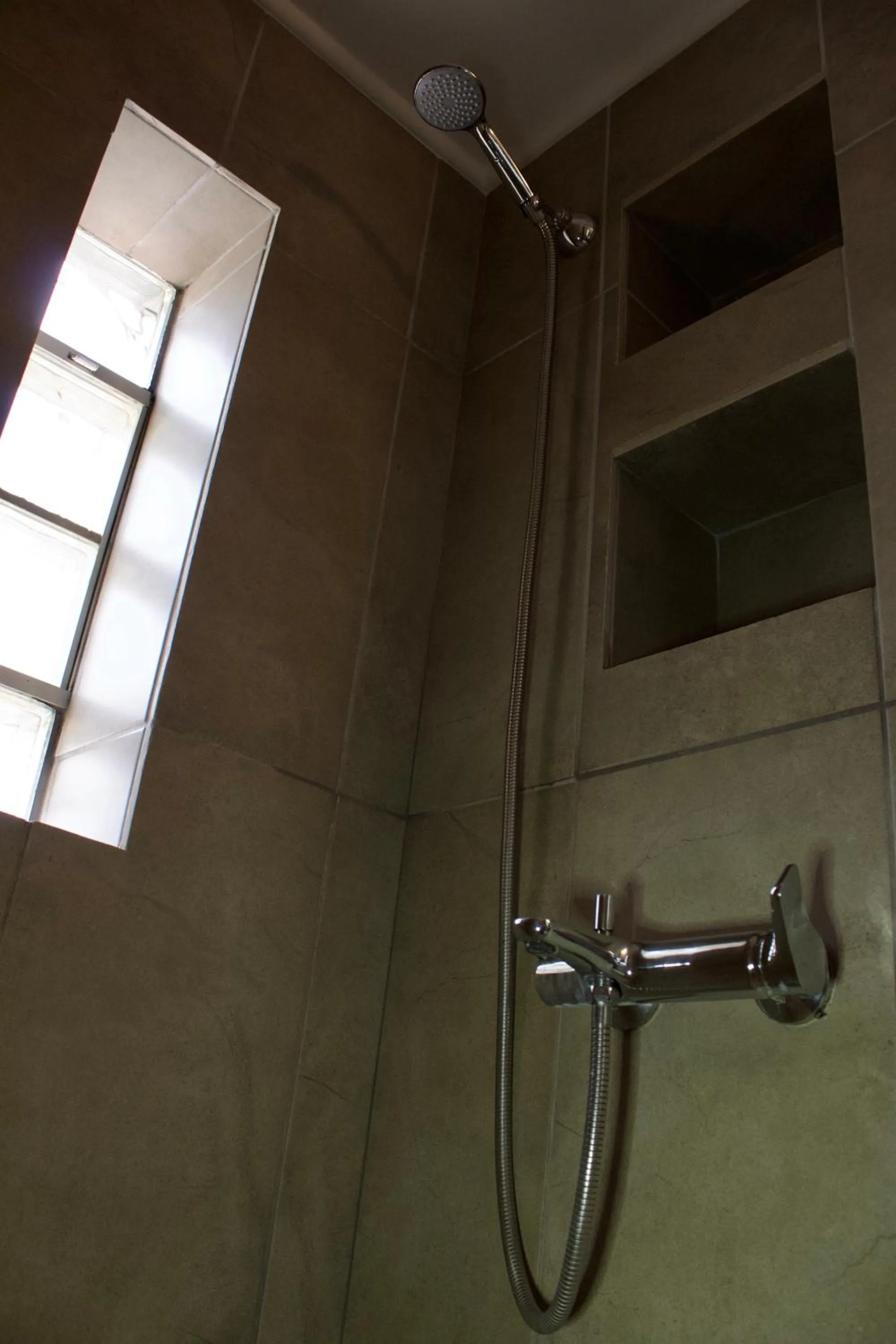 Shower in Notos Luxury Studios