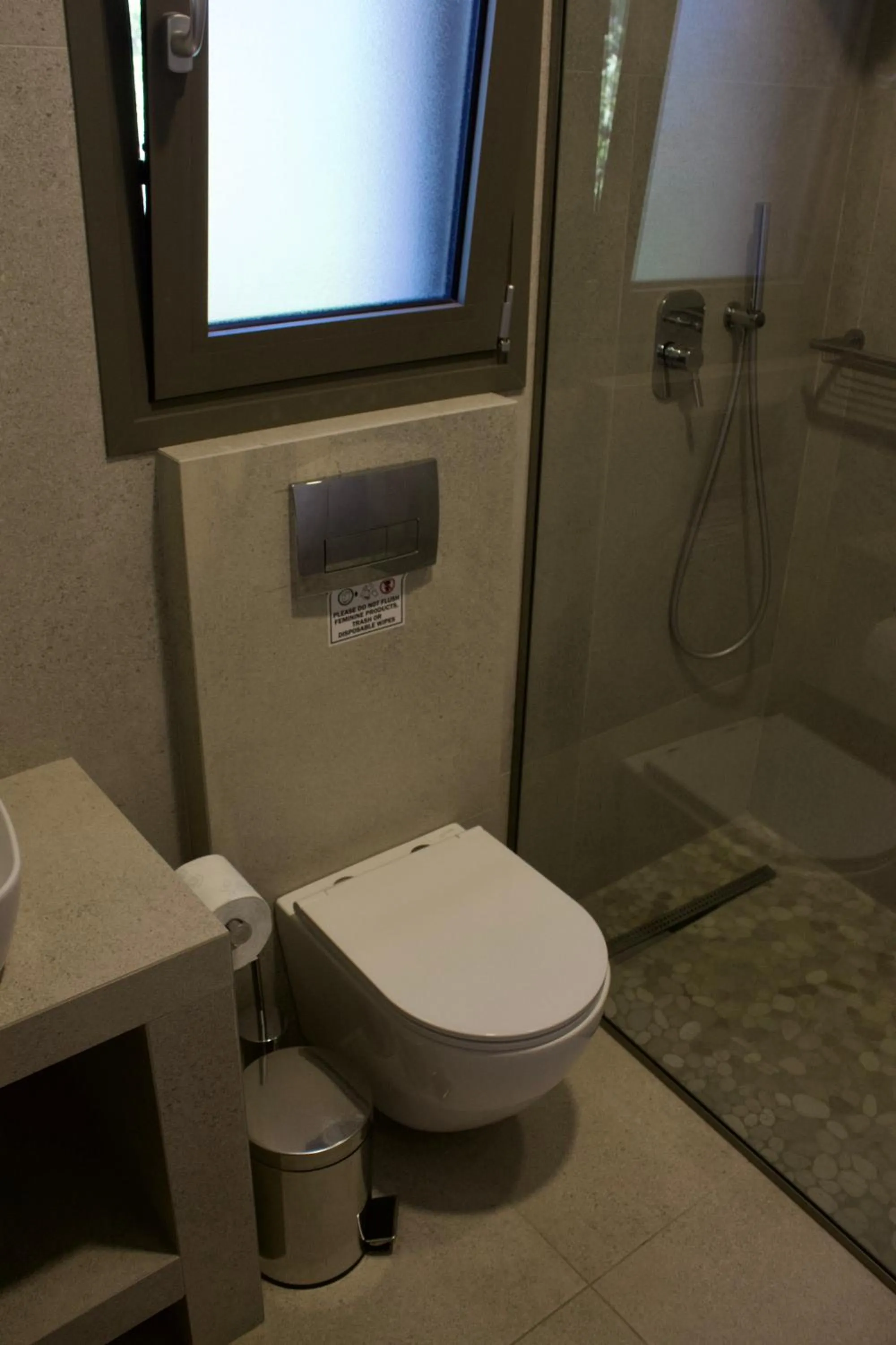 Toilet in Notos Luxury Studios