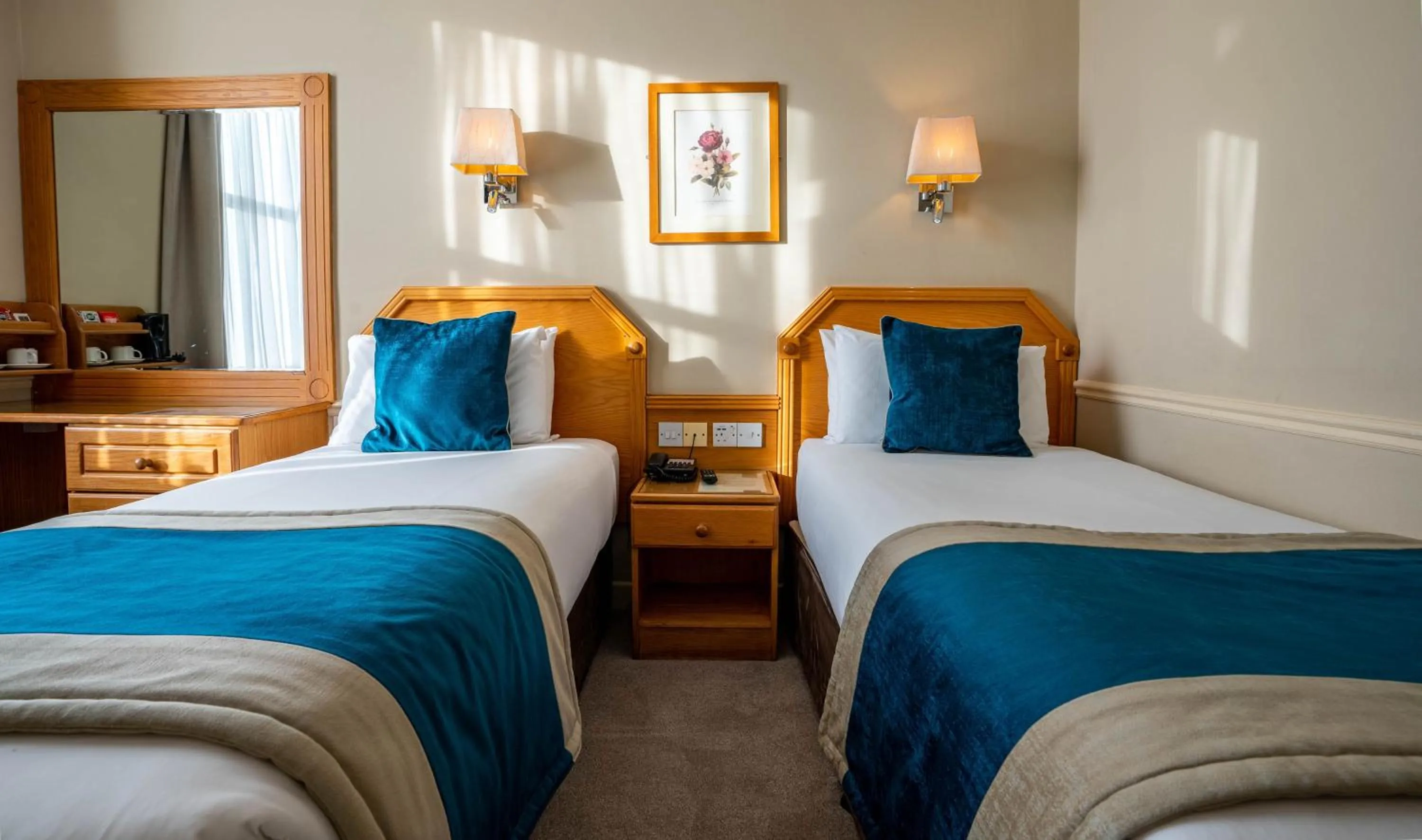 Bed in Harcourt Hotel