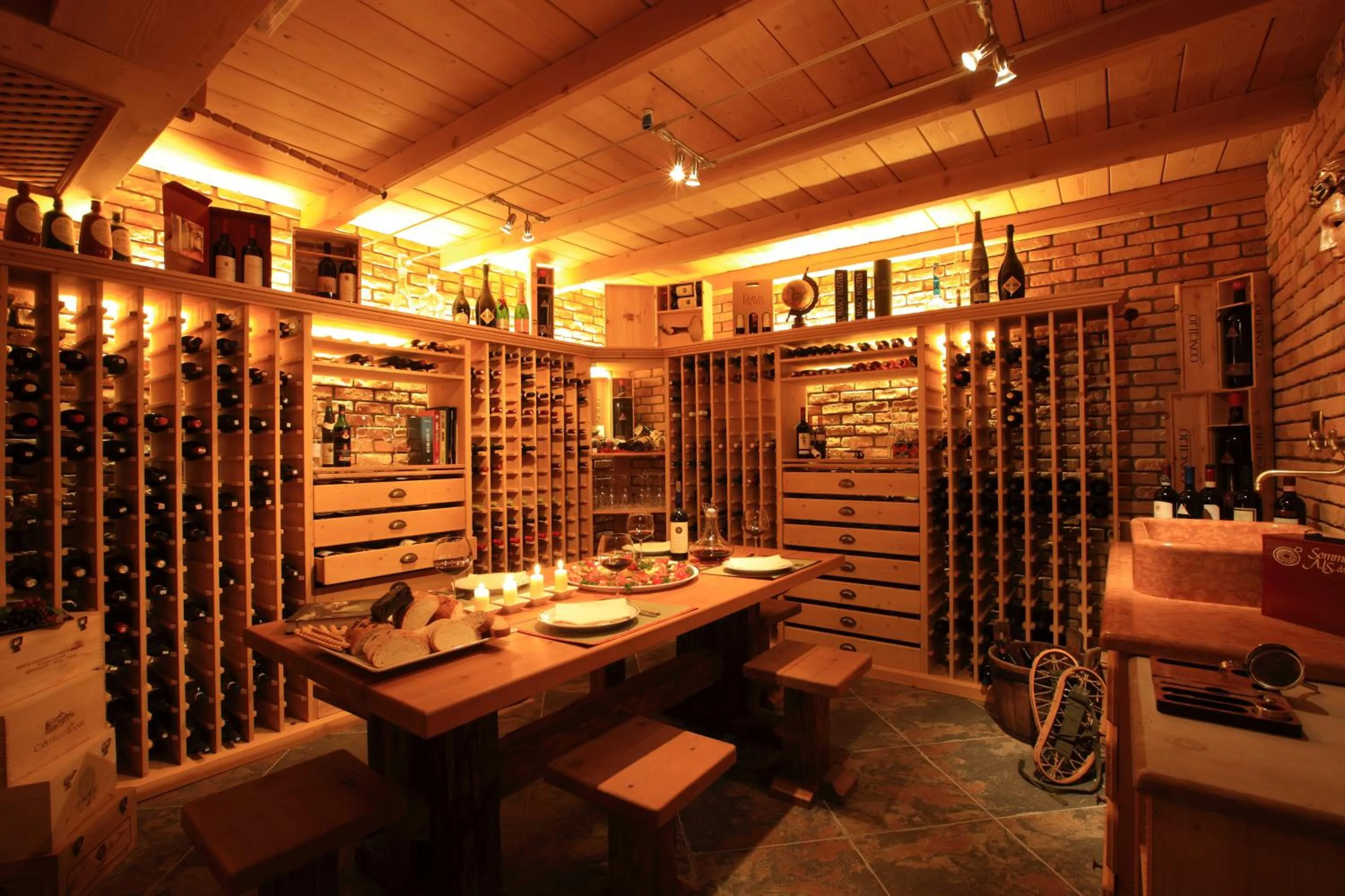 Restaurant/places to eat in Dolce Avita Hotel Spa & Resort