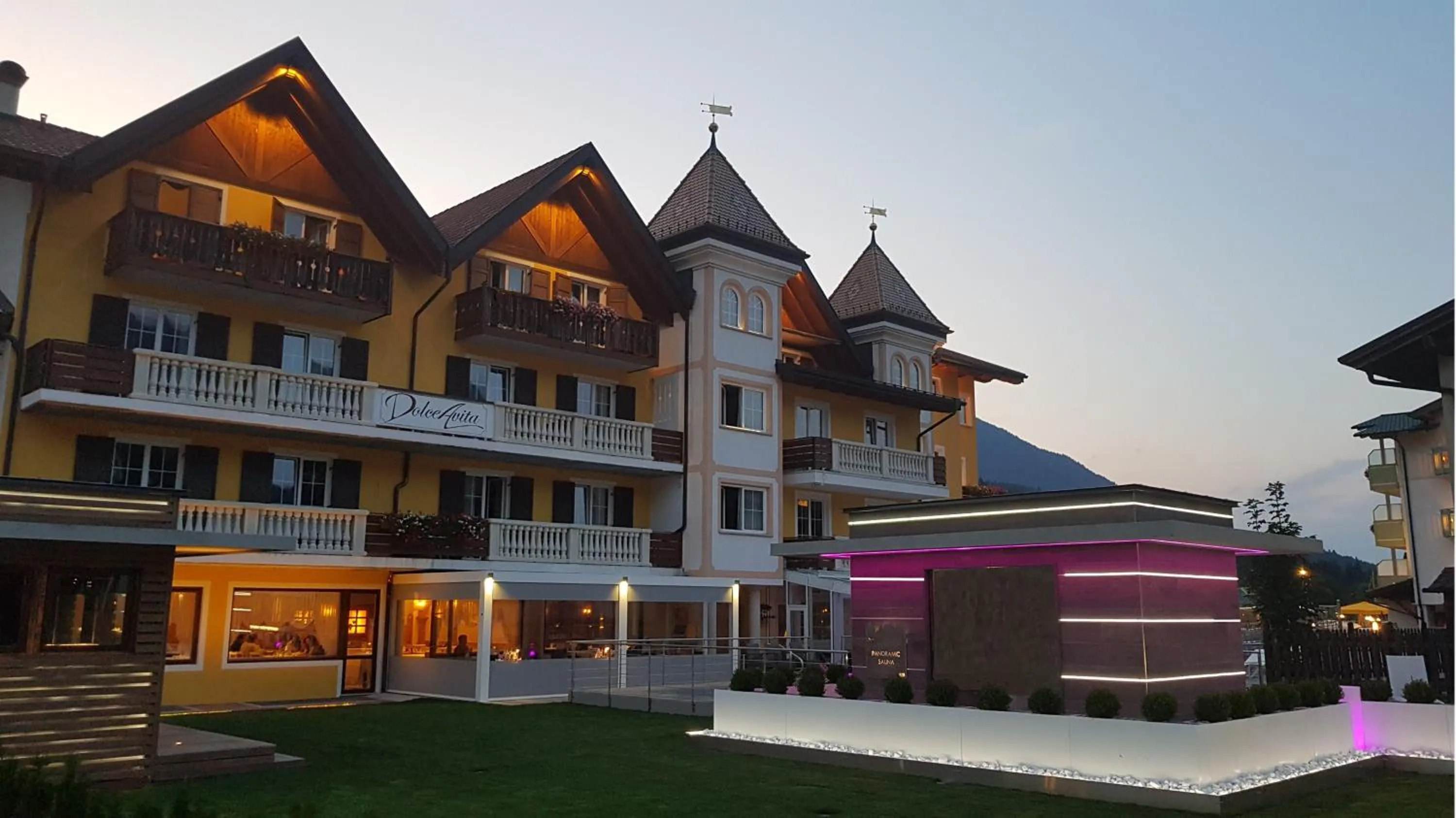Property building in Dolce Avita Hotel Spa & Resort