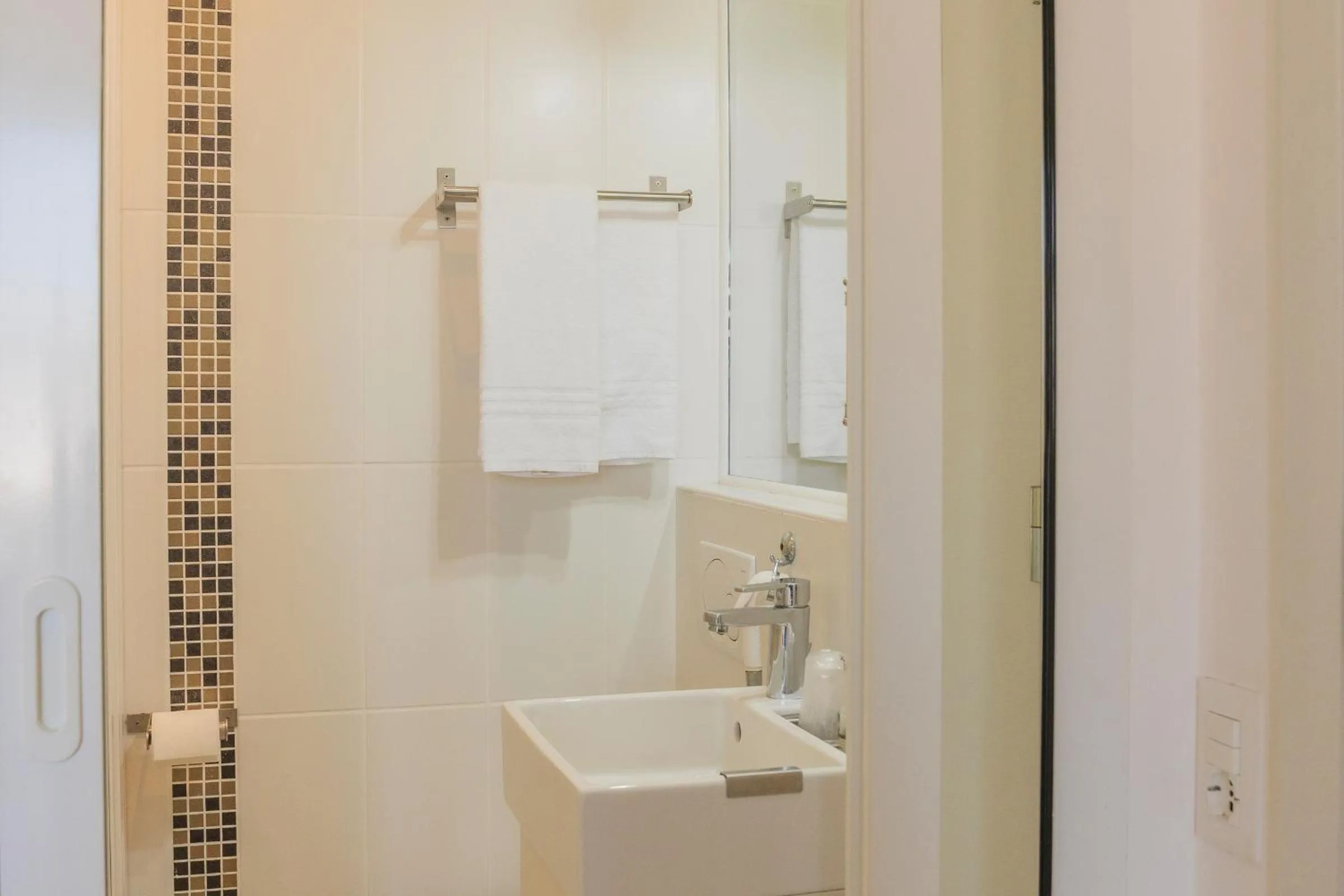 Shower in Hotel Speranza