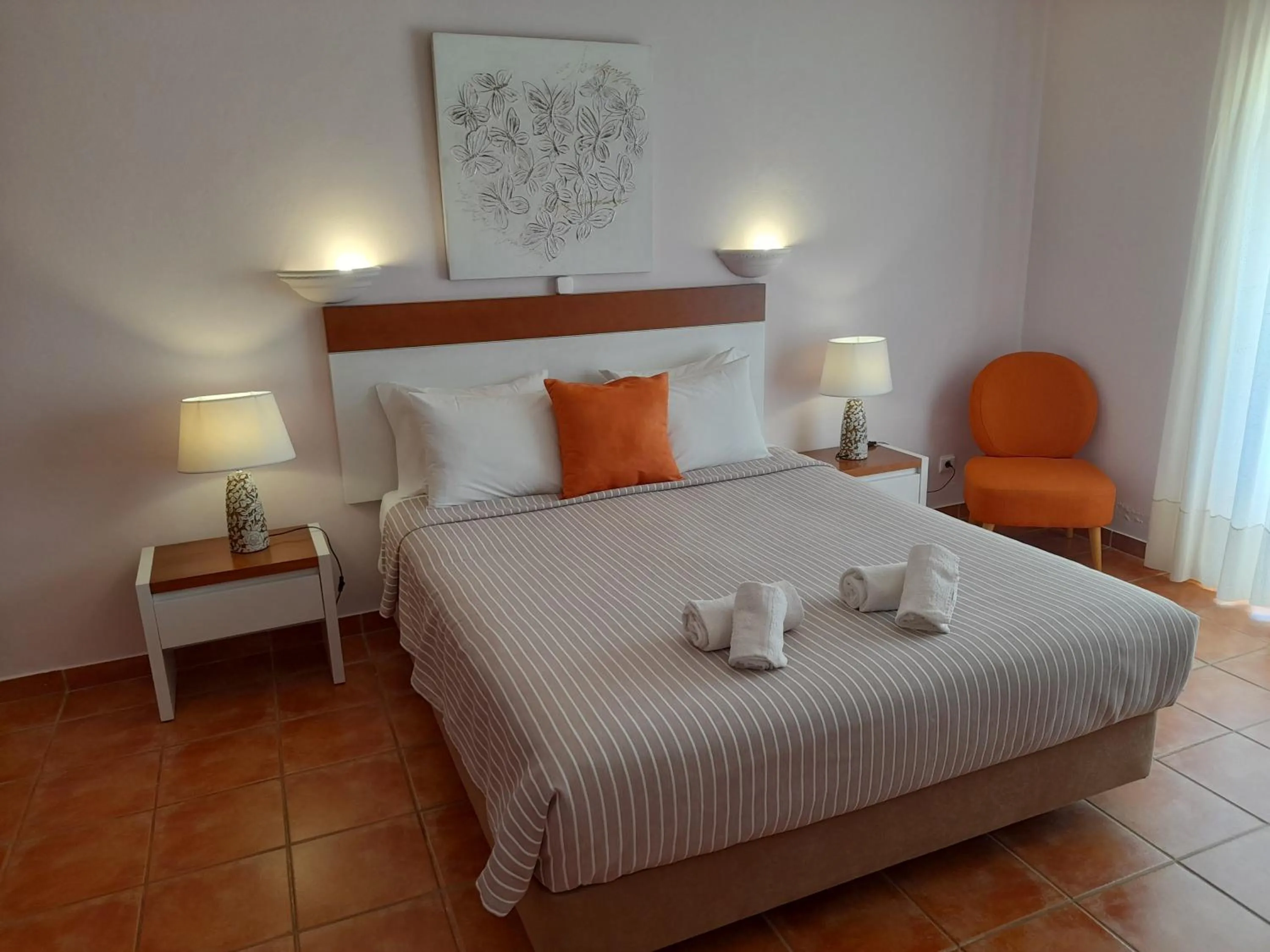 Bed in Aurora Sol
