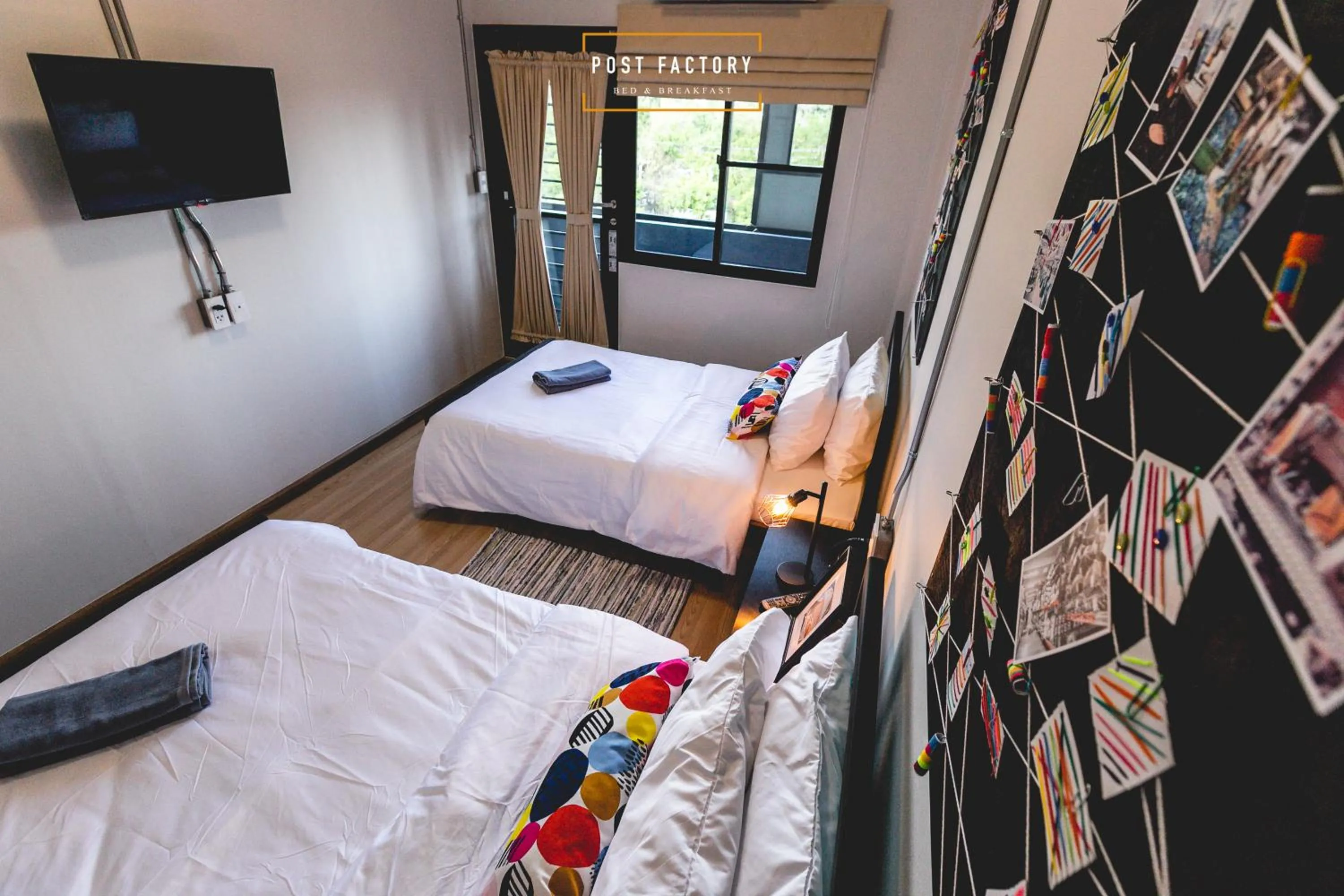 TV and multimedia in Post Factory Bed & Breakfast