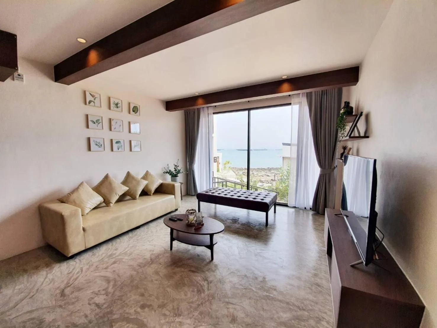 TV and multimedia in De' Anchor