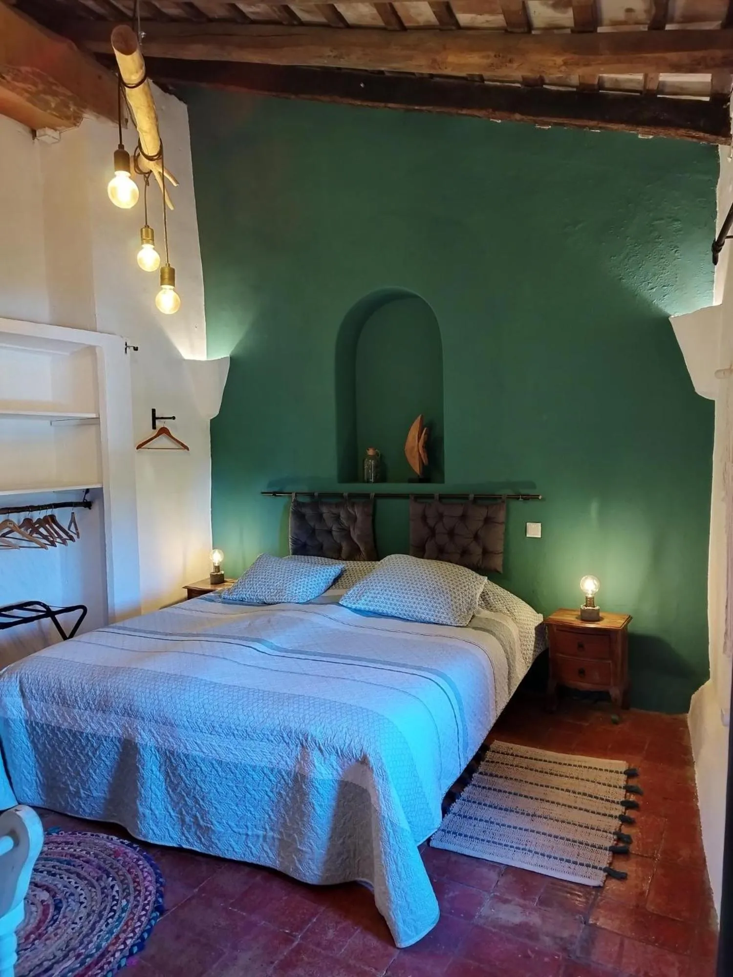 Bed in Mas Del Llop Blanc - Dog friendly Hostal Rural - B&B