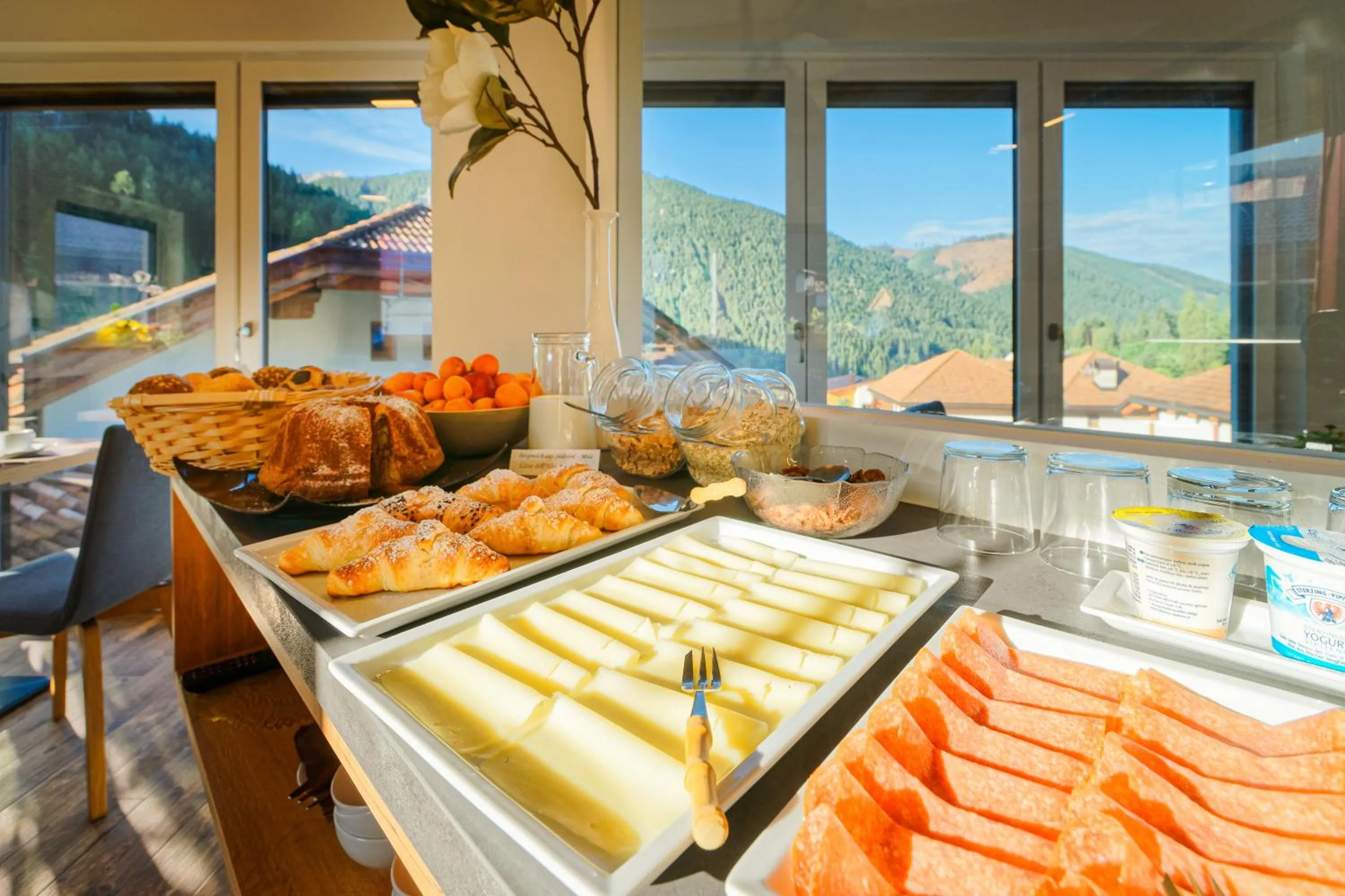 Buffet breakfast in Haus Herta B&B