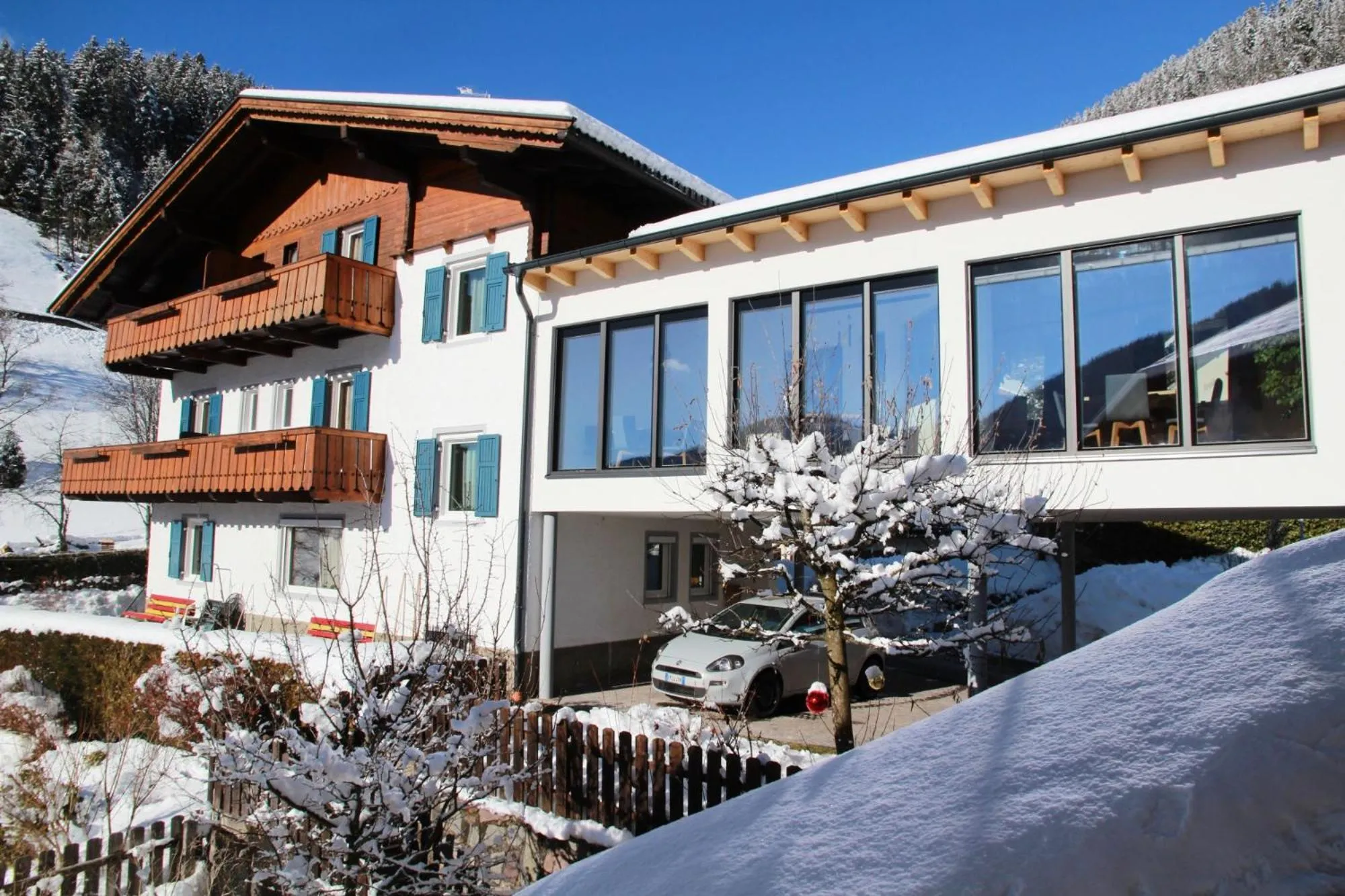 Property building in Haus Herta B&B