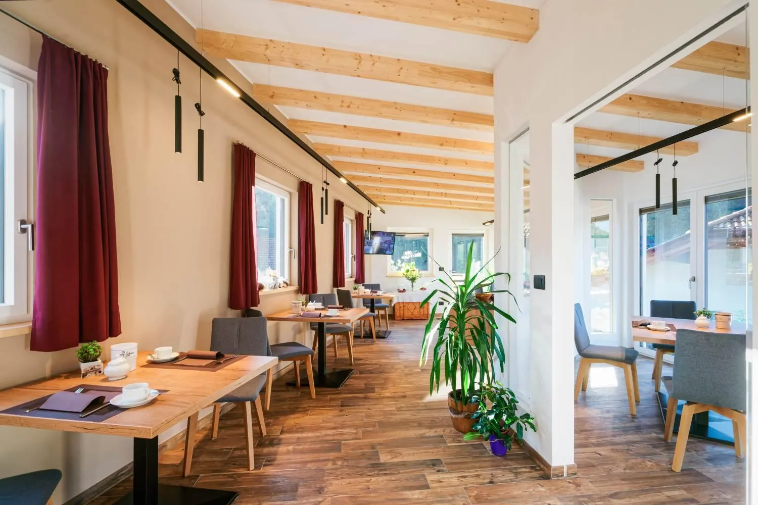 Dining area in Haus Herta B&B
