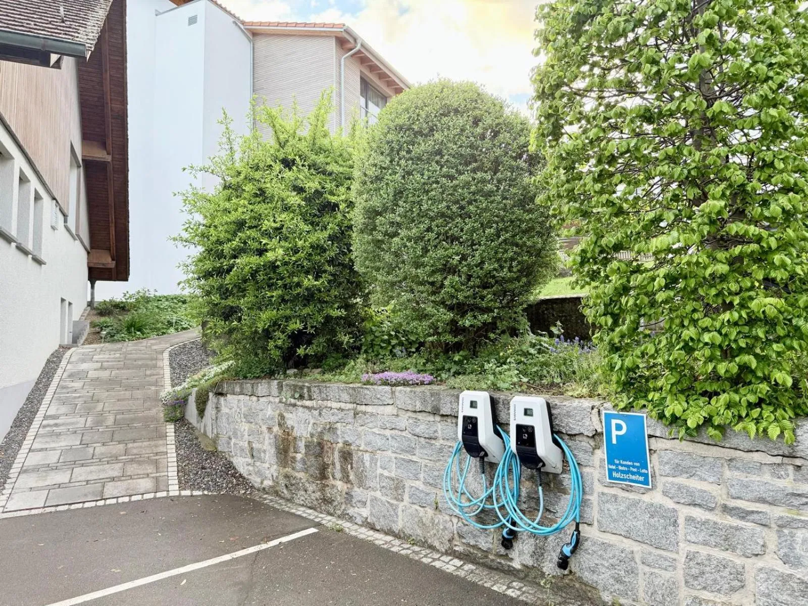 Property building in Hotel Holzscheiter