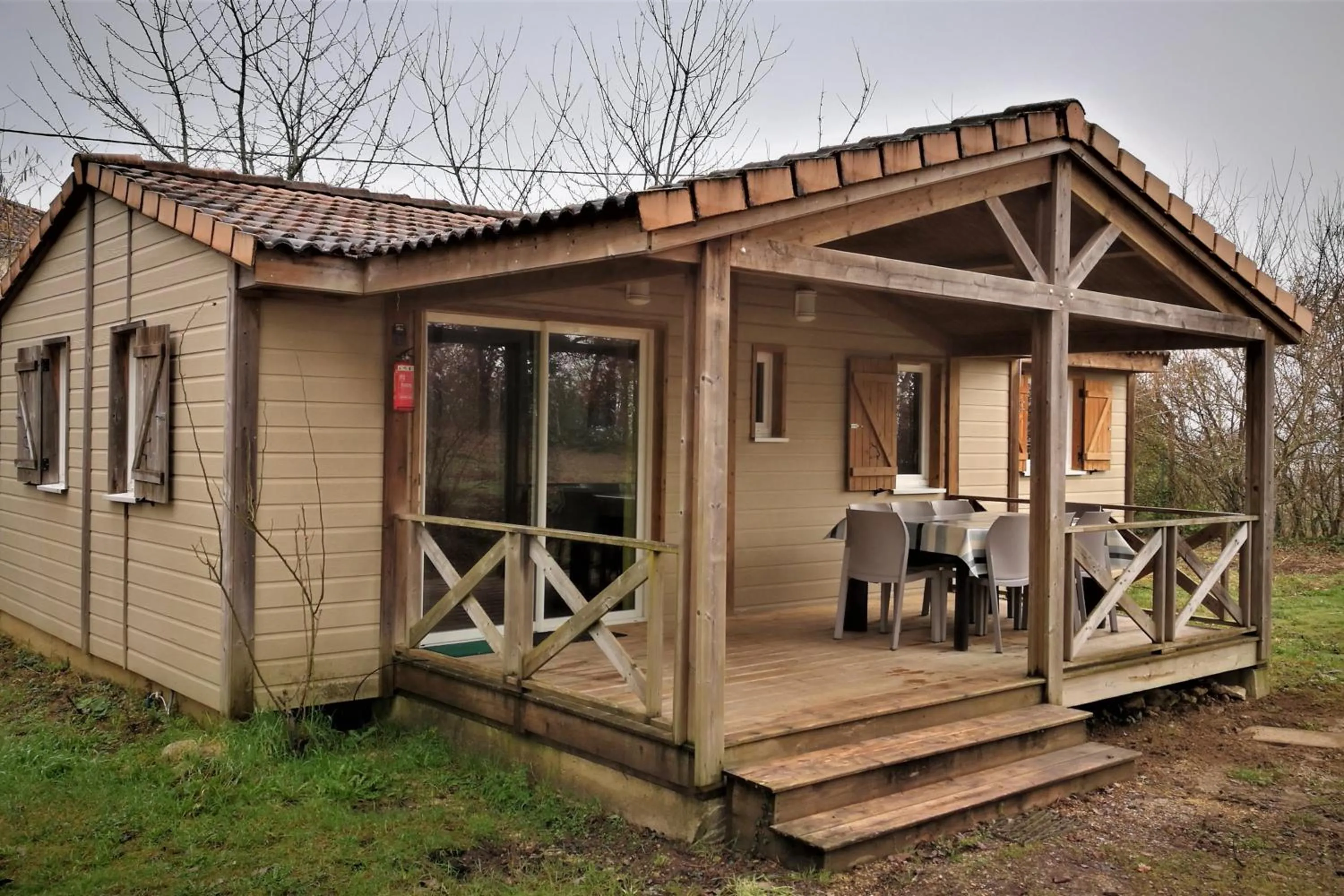 Facade/entrance in Les Chalets d'Argentouleau