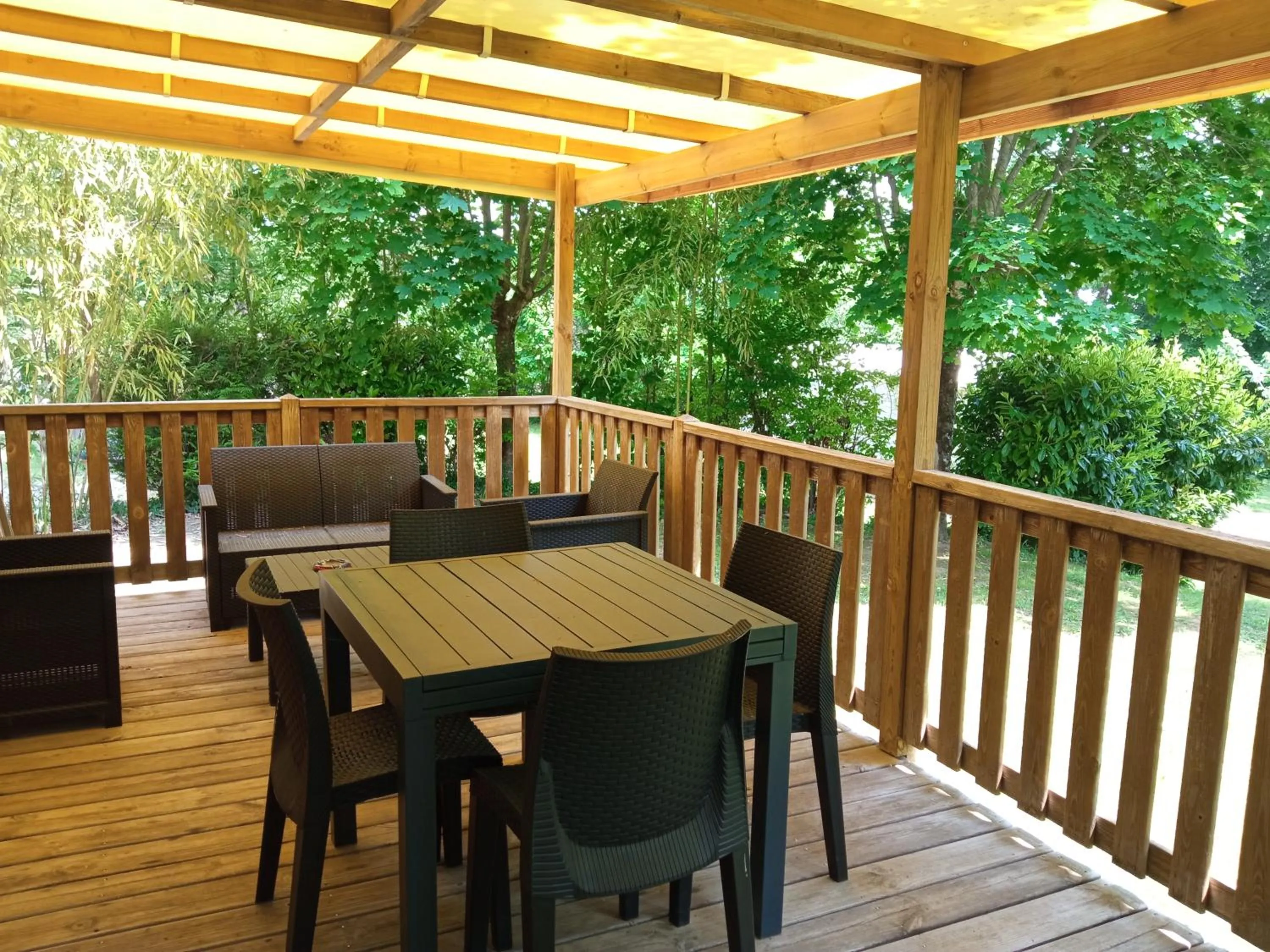 Patio in Les Chalets d'Argentouleau