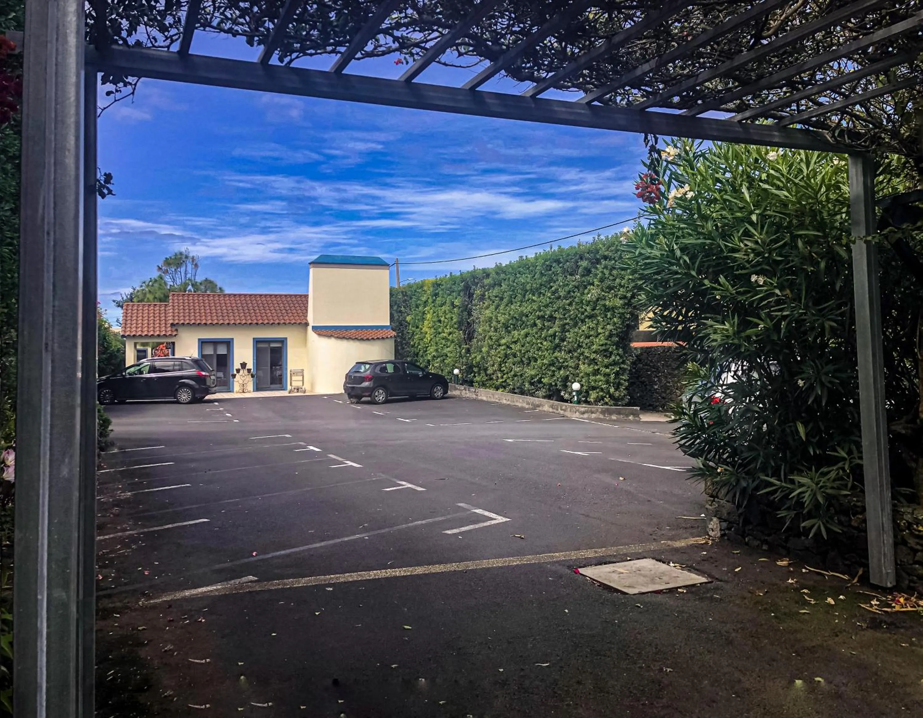 Parking in Quinta De Santana