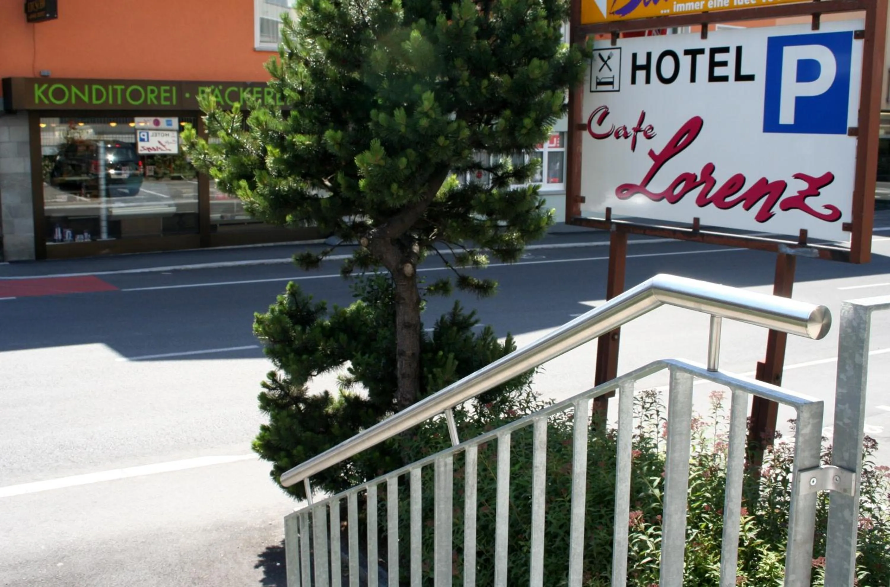 Property building in Hotel Cafe Lorenz