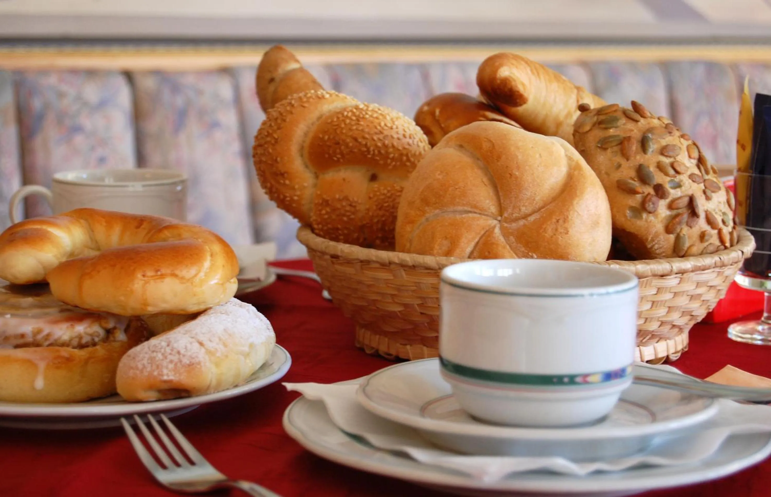 Restaurant/places to eat in Hotel Cafe Lorenz