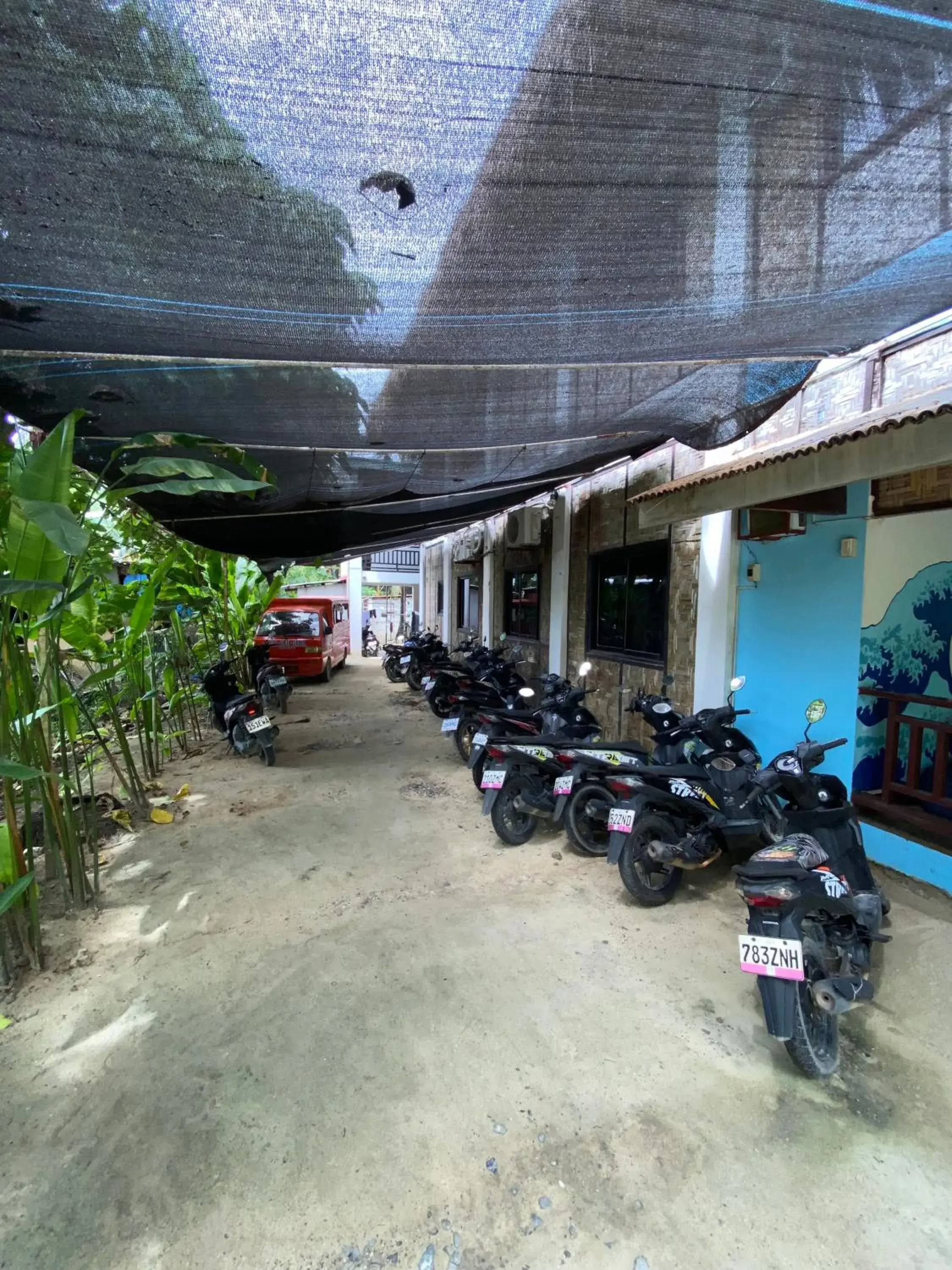 Parking in Tres Islas Hostel Parking in Tres Islas Hostel