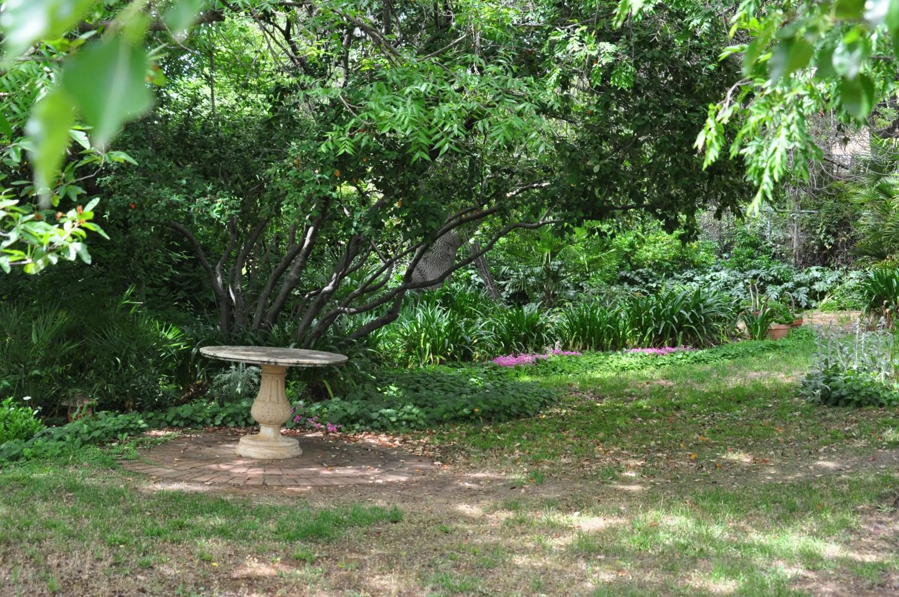 Holmhurst Guest House