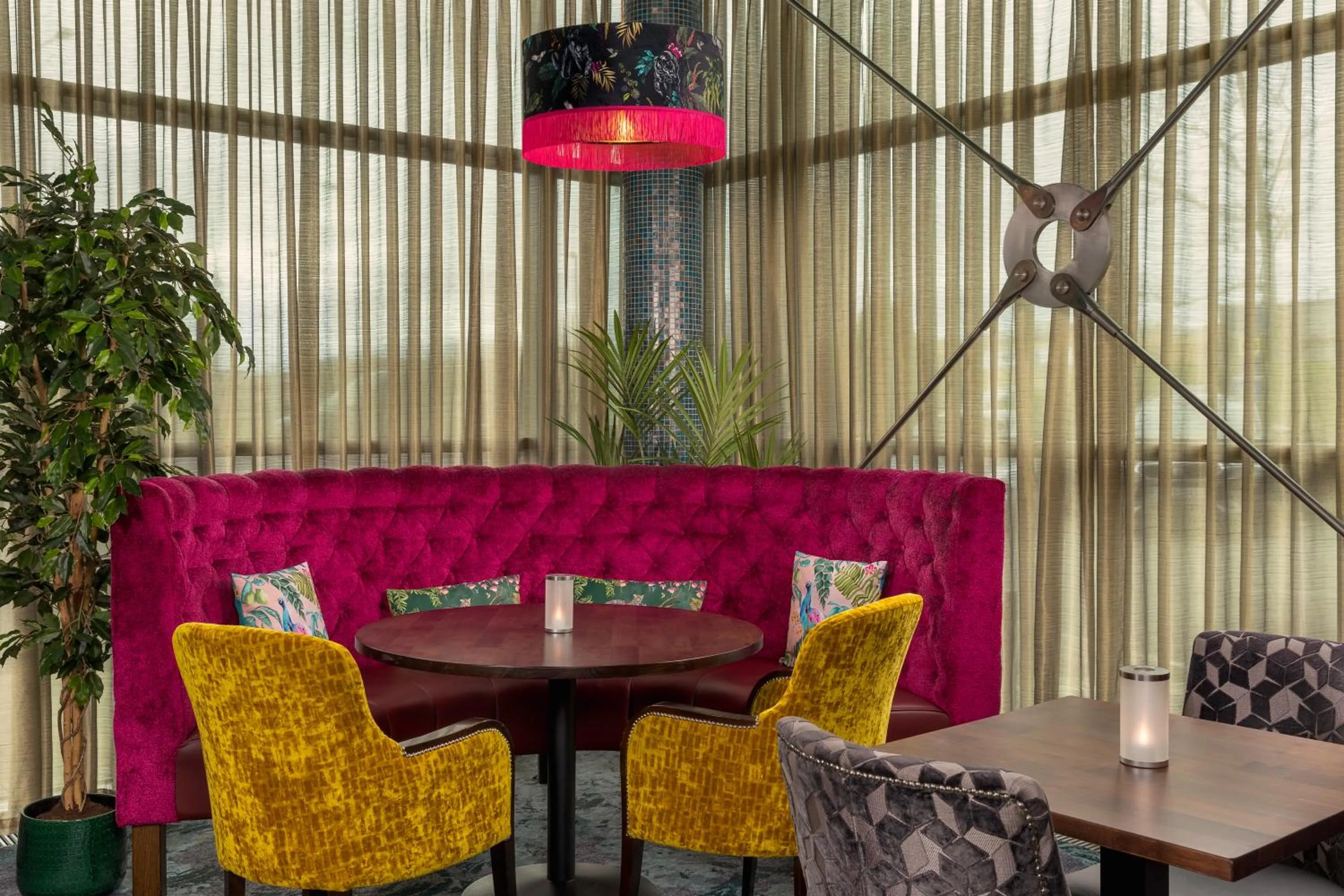 Restaurant/places to eat in Crowne Plaza Dublin Blanchardstown by IHG