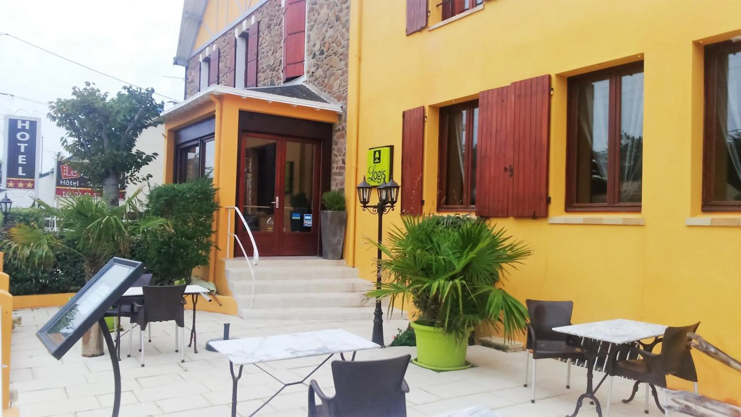 Balcony/Terrace in Le Richelieu