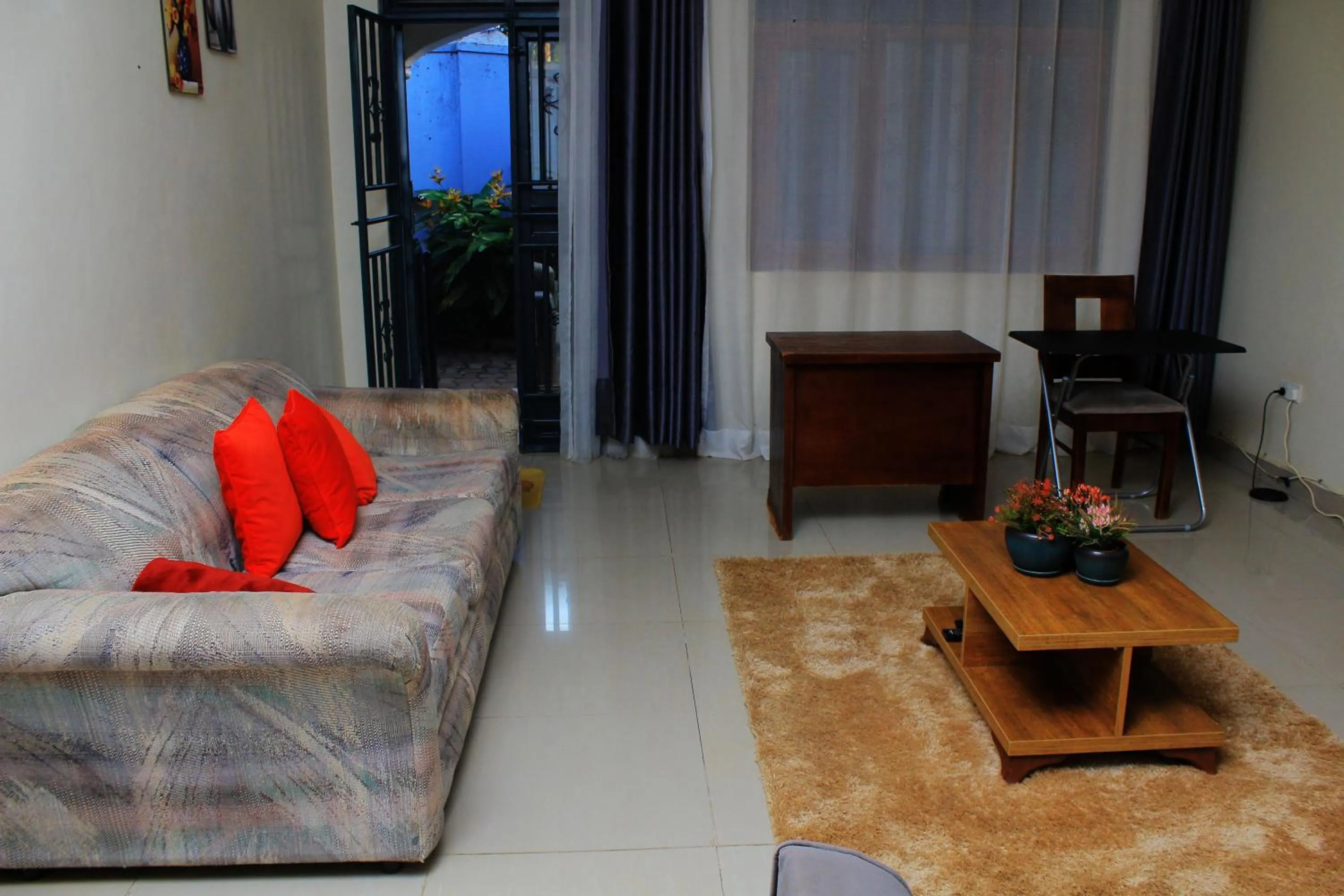 Living room in MAMIKKI Hotel Apartments